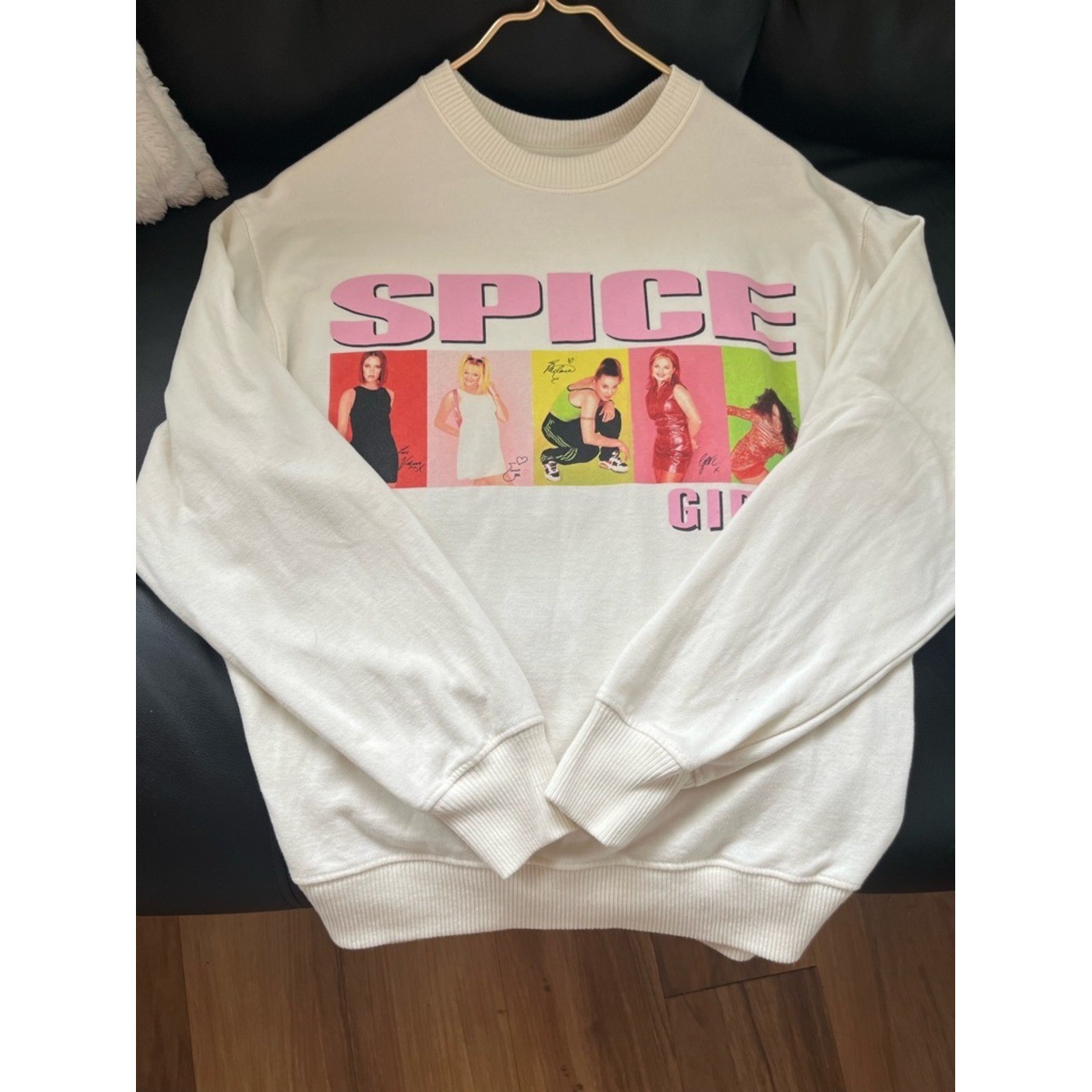 Hollister Cream & Pink retro 90s Graphic Spice Crewneck size XXS Oversize