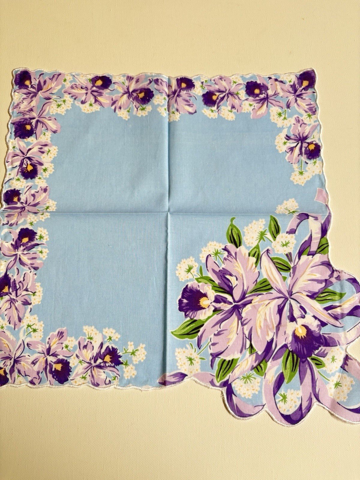 Stunning New LuRay Purple IRIS Handkerchief Hankie With Lovely Scalloped Border