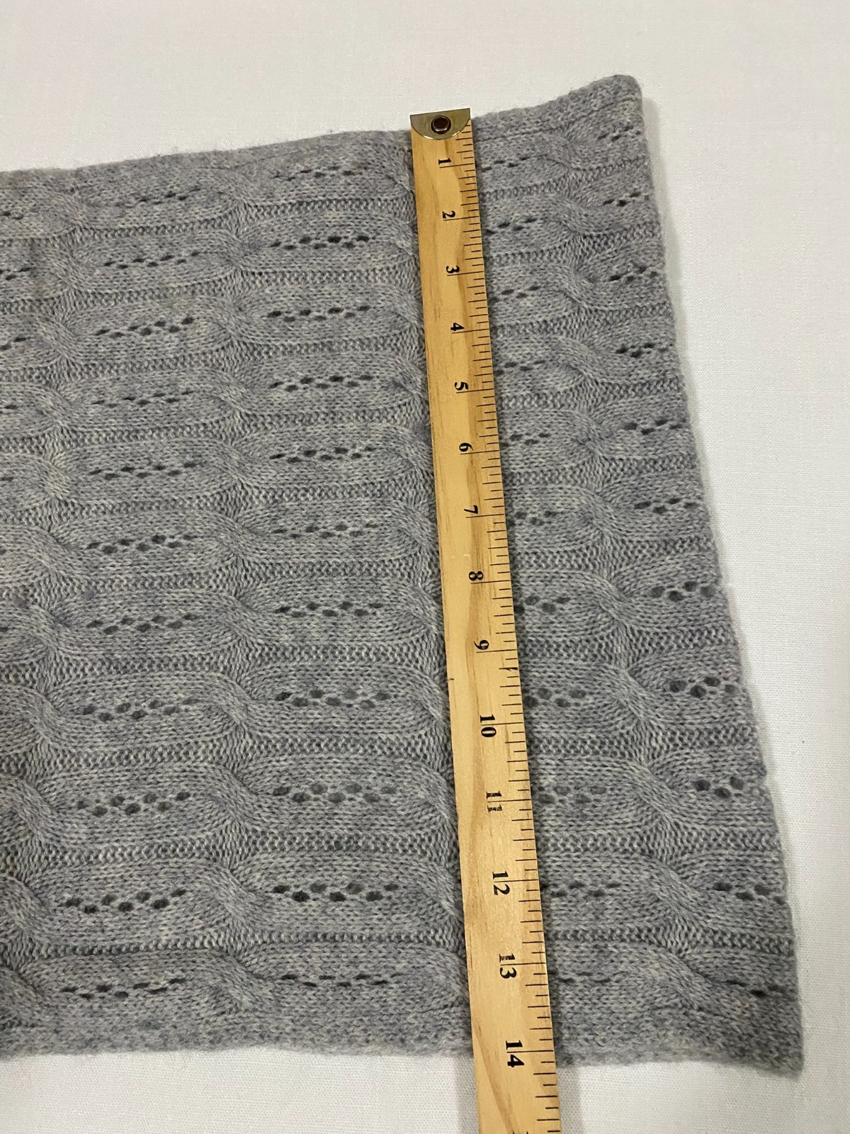 Celeste Gray Wool Cashmere Cable Knit Infinity Loop Scarf Wrap Luxuriously Soft