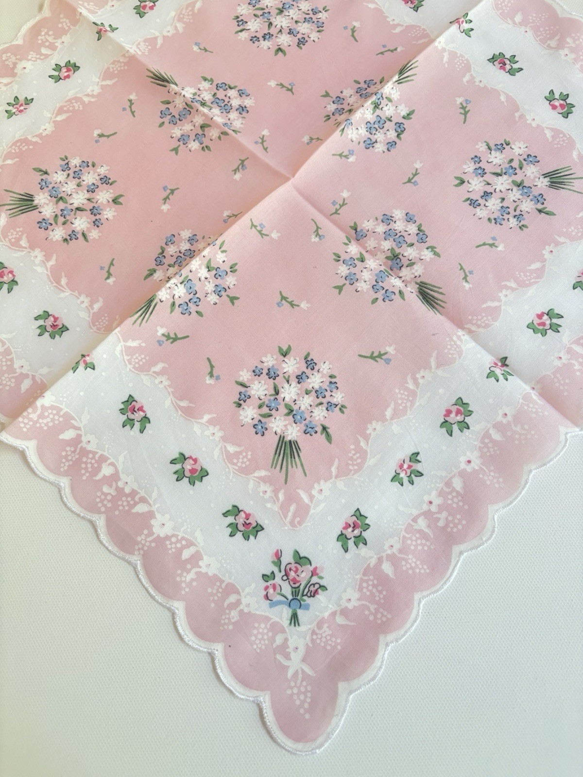 Lovely New LuRay Pastel Pink Handkerchief Hankie With Scalloped Border