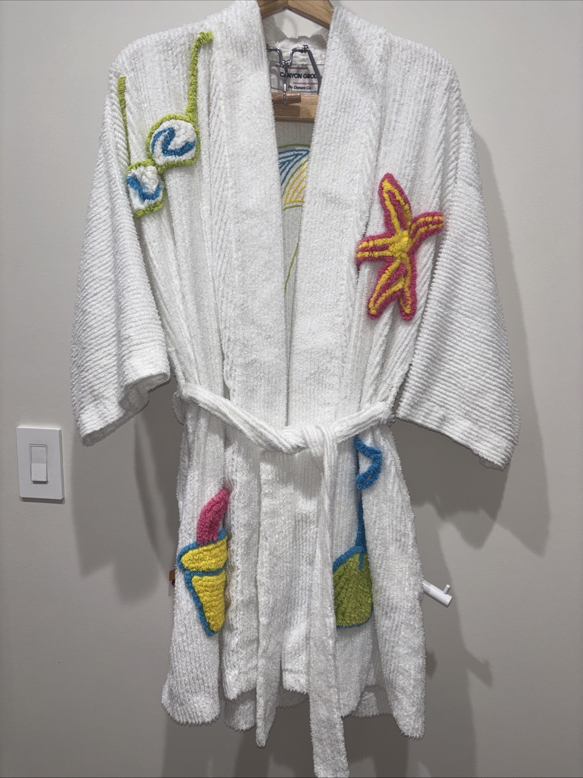 Vintage Canyon Group Robe size Small