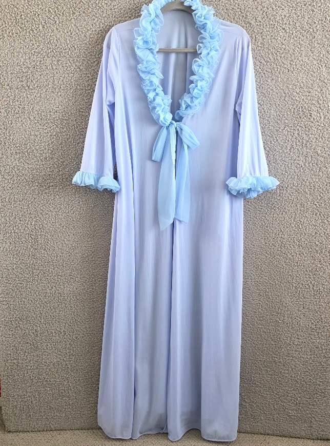 Vintage 1960’s Gossard Artemis Peignoir Robe Size Small Blue Ruffle Collar
