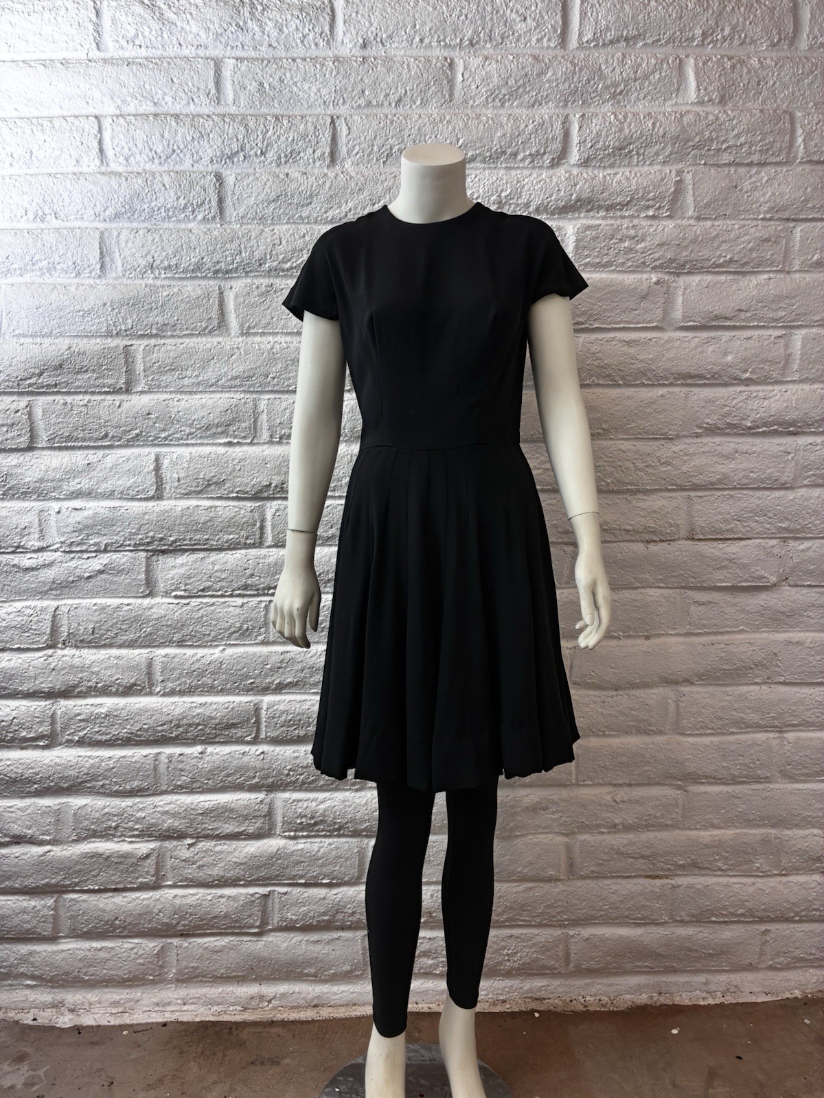 Suzy Perette Black Dress Size 7 Vintage Antique Dress