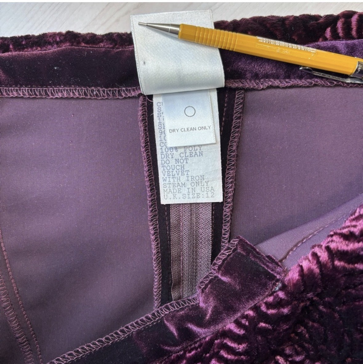 Tadashi Vintage Velvet Off The Shoulder Top Plum Purple Size 10 Made in USA MOTB