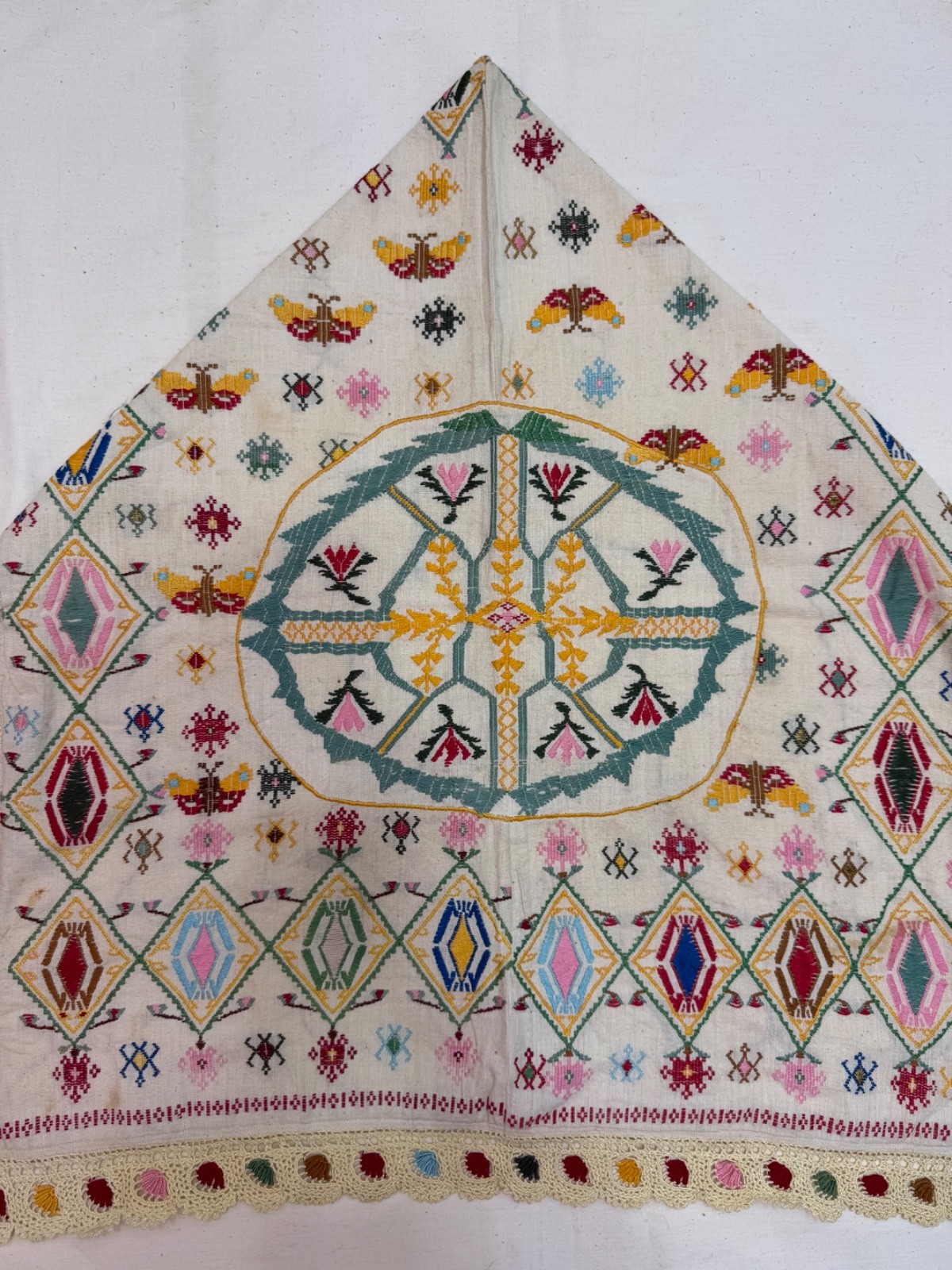 Vintage Beautiful Hand Silk Embroidered Head Cape 71×64 Cm