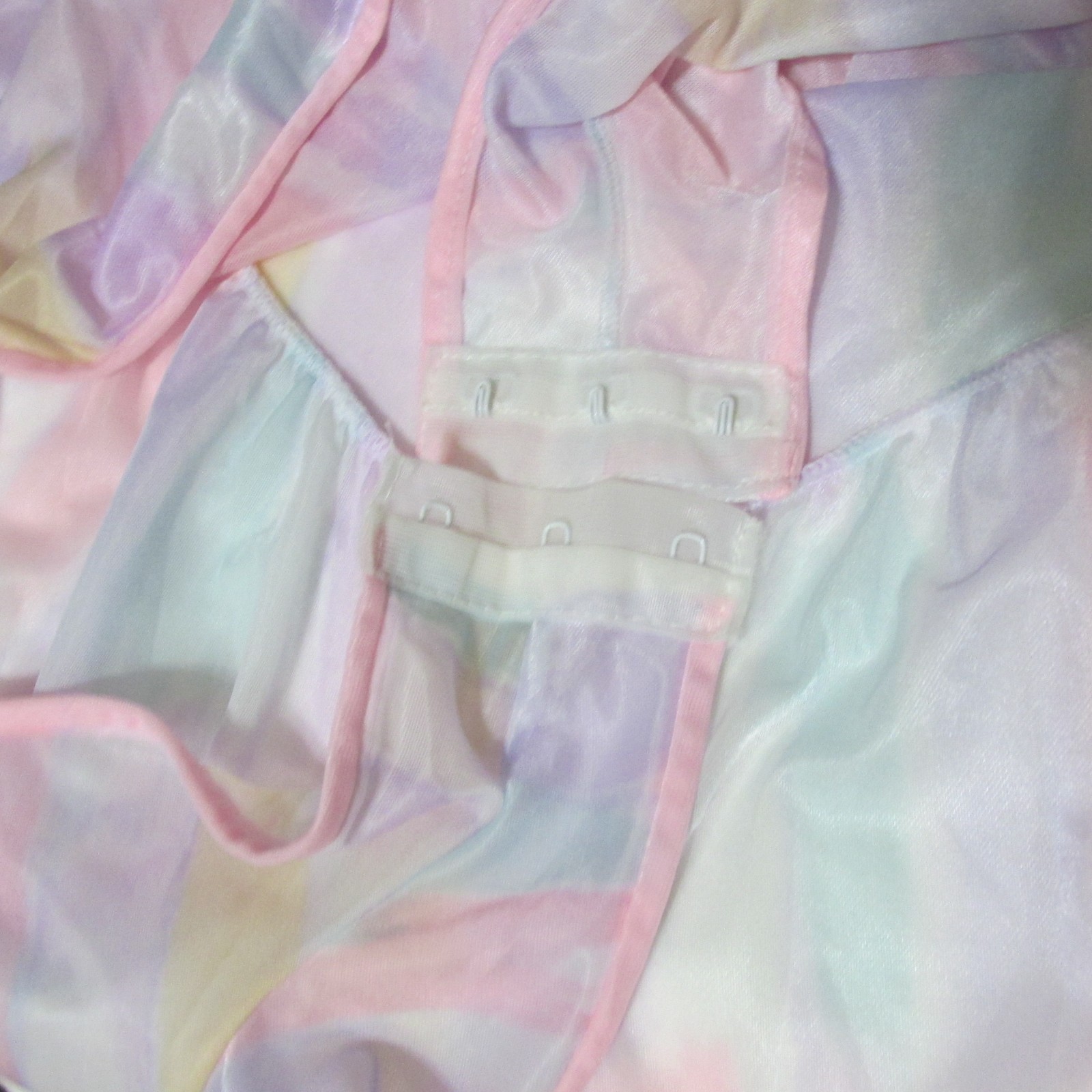 VTG Vassarette Lingerie Romper Teddy size 36 Silky Smooth Pastels Playsuit USA