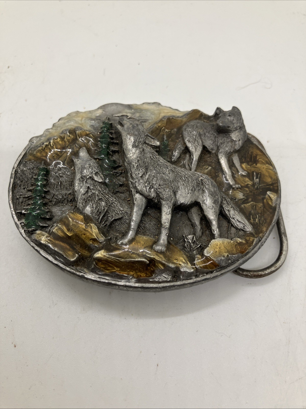 Vintage 1981 Wolf Dog Belt Buckle Pack of Wolves Bergamot Pewter Enamel