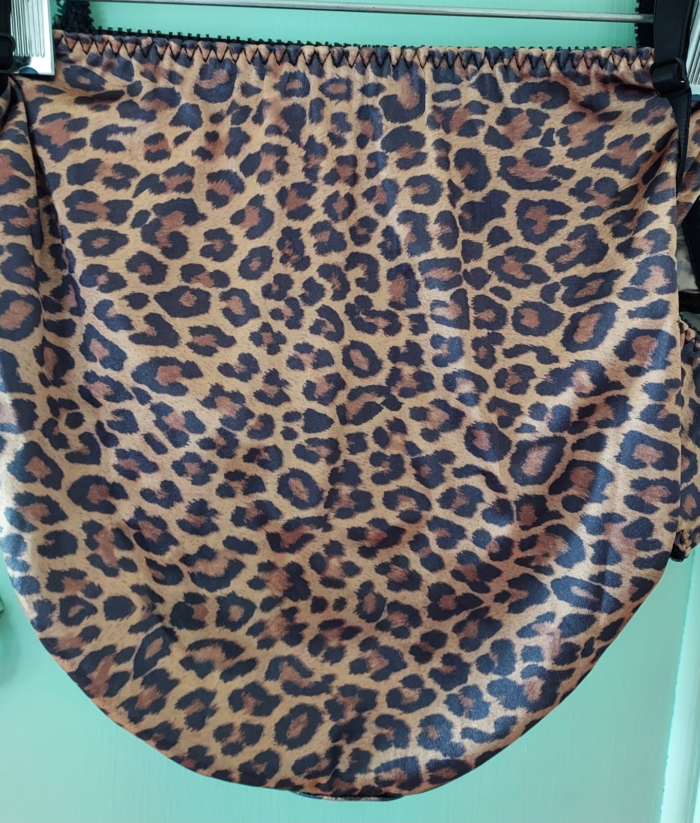 Vassarette Second Skin Bra & Hi Cut Brief Panties Set Leopard Size 8/36C nwot