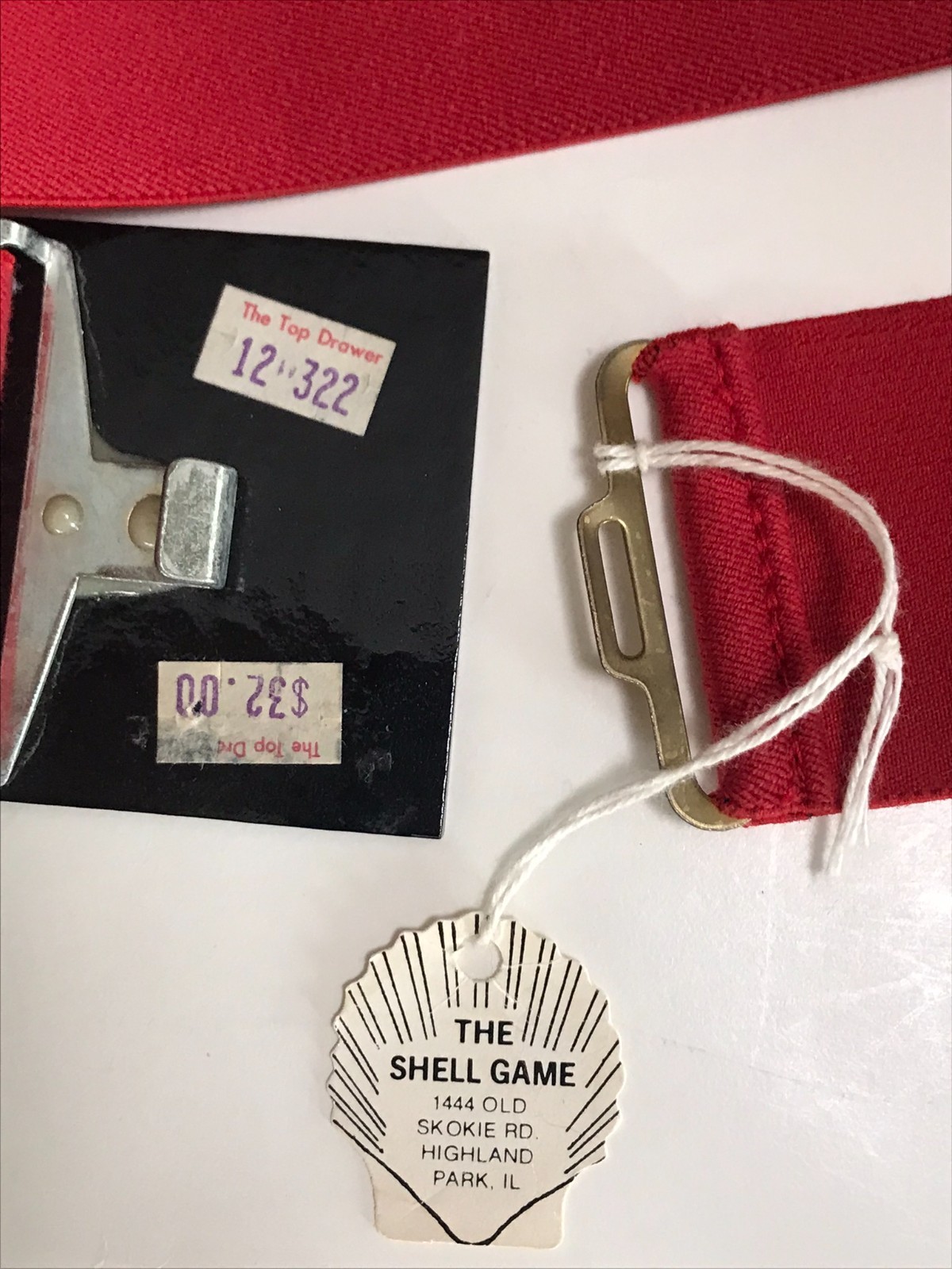 NWT Retro Y2K Red Cinch Waist Stretch Belt 2″ Wide Glass Art Buckle