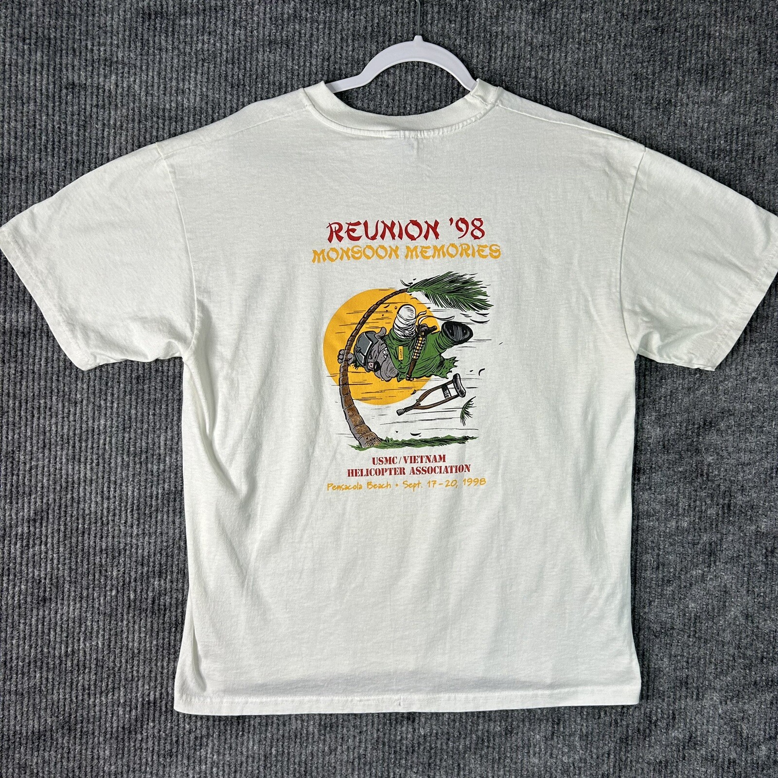 Vintage USMC Vietnam T Shirt Large Monsoon Memories Helicopter Association