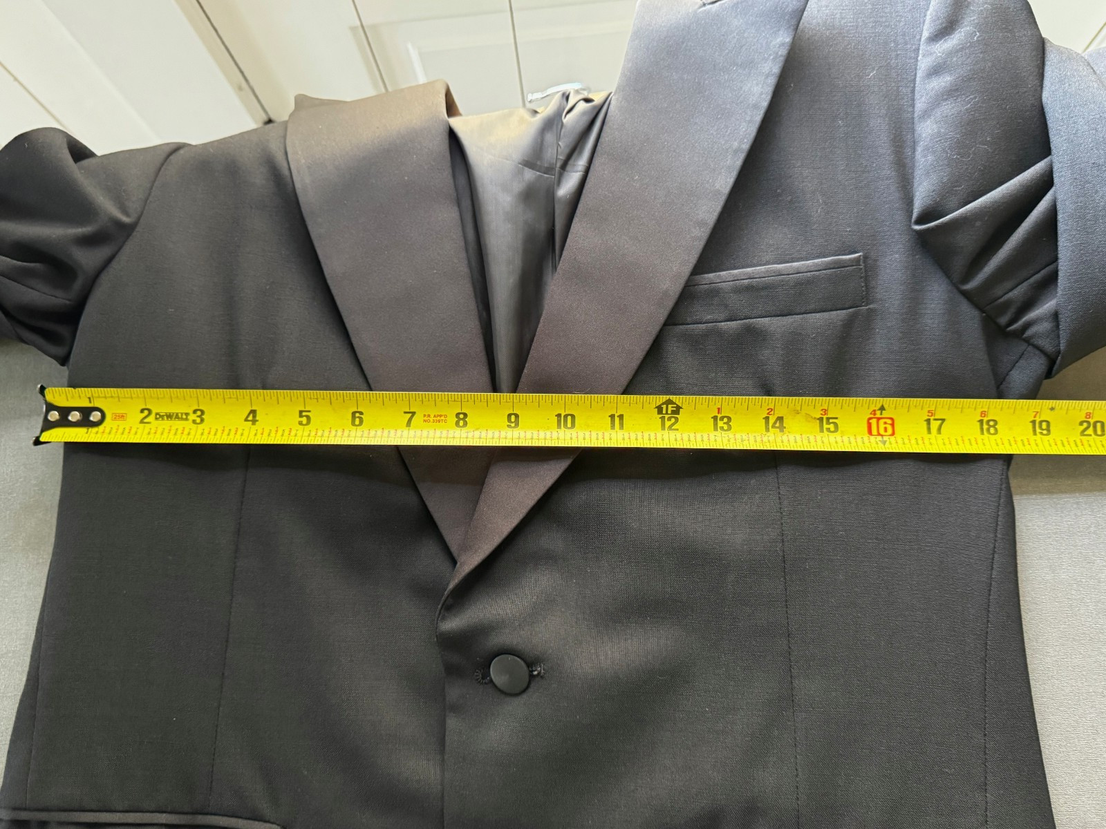 Vintage Palm Beach Formals Union Made Black Tuxedo 39R Jacket 33×30 Pants USA