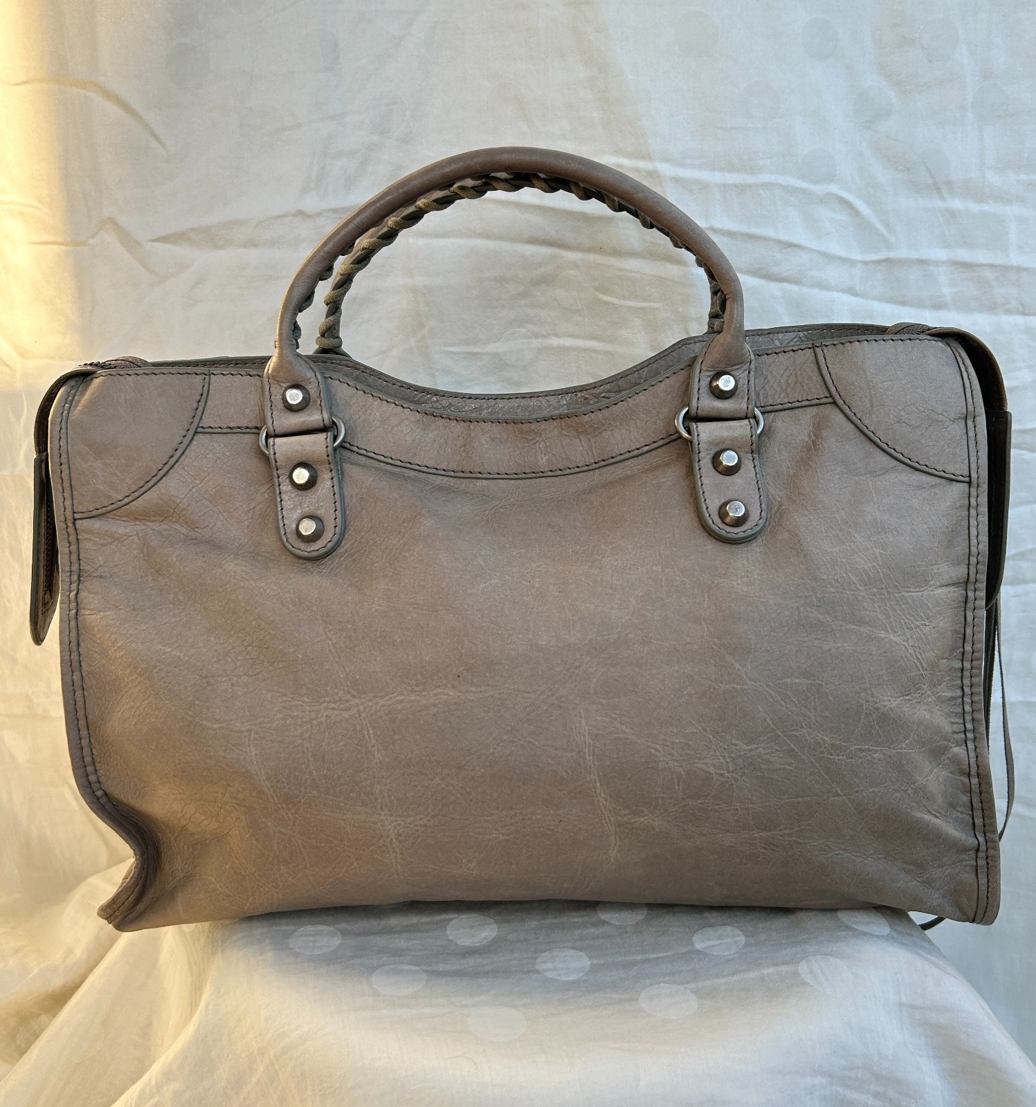 Vintage Balenciaga 2004 Classic Le City Medium | Army Green