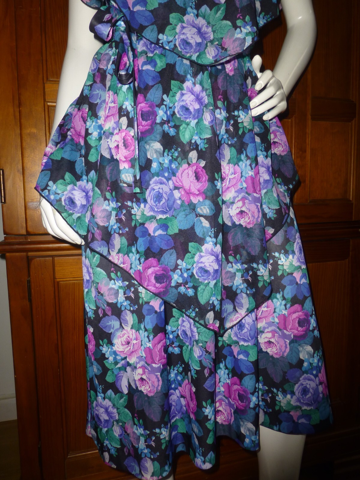 Vtg 80s Silky jersey English rose Print Cape boho Garden belted midi Dress L