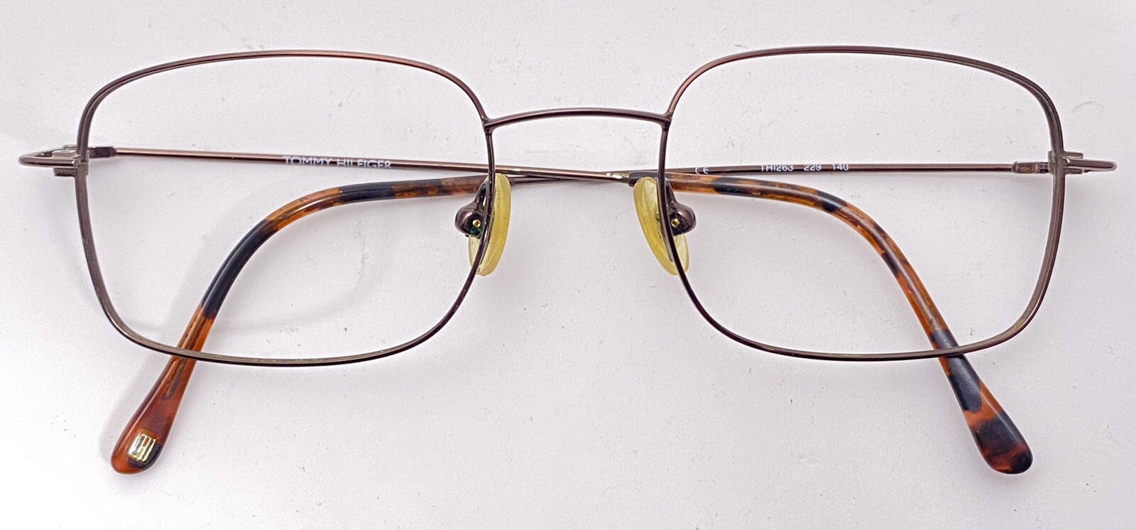 VTG Tommy Hilfiger Eyeglass Frames Glasses – THI263 229 50 – 20 – 140
