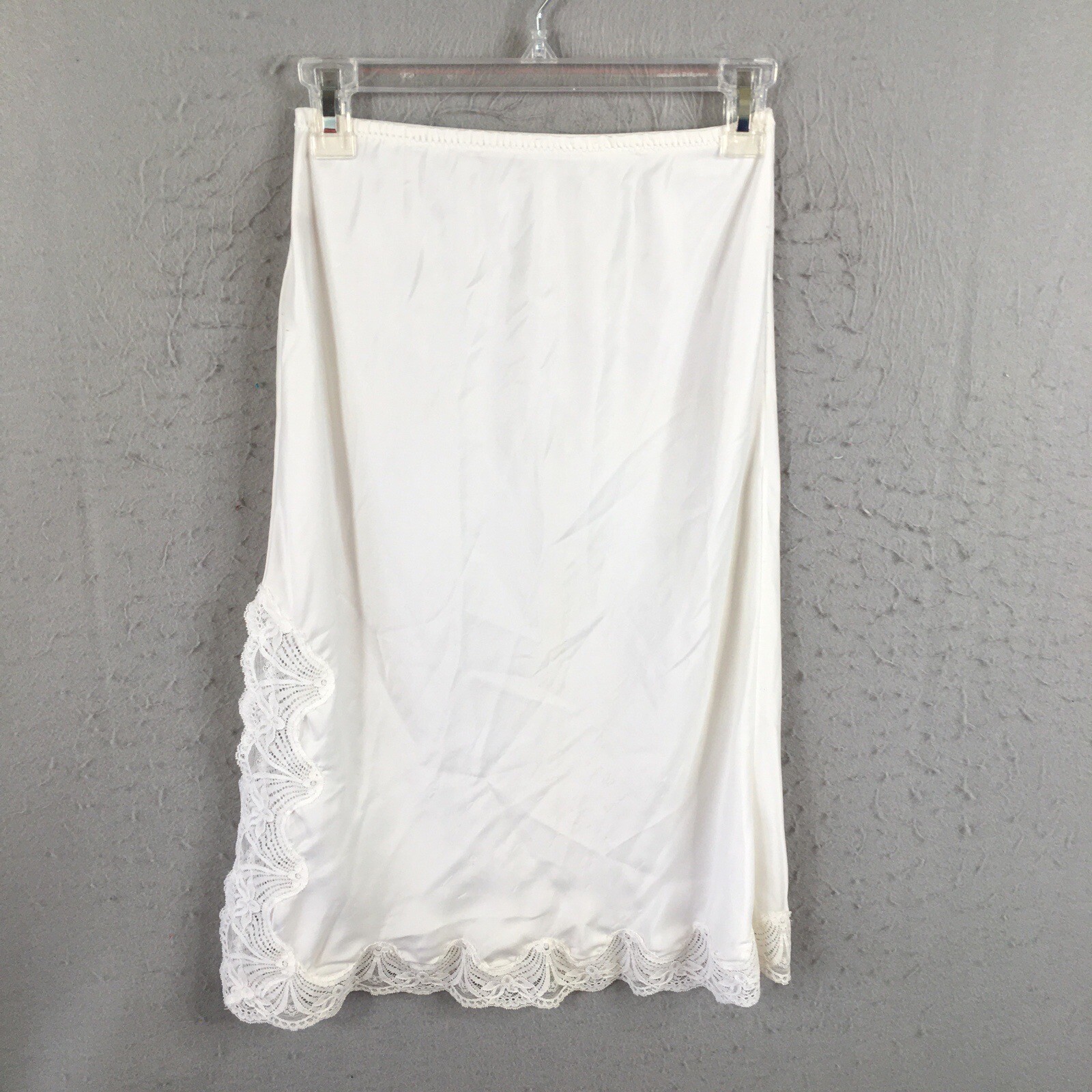 Vintage Wonder Maid Slip Skirt Womens Small White Nylon Non Cling Lace Trim USA