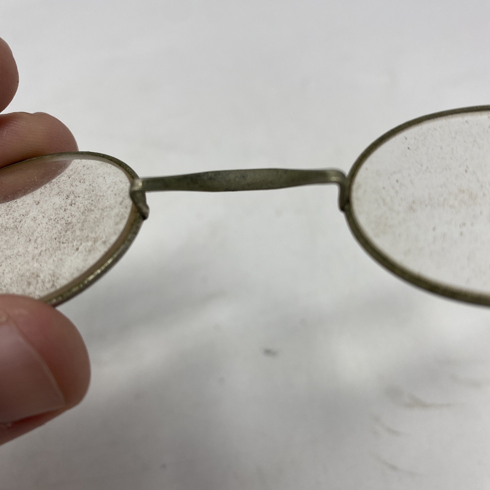 Vintage Wire Frame Eyeglasses with Case Silver Tone None Magnetic