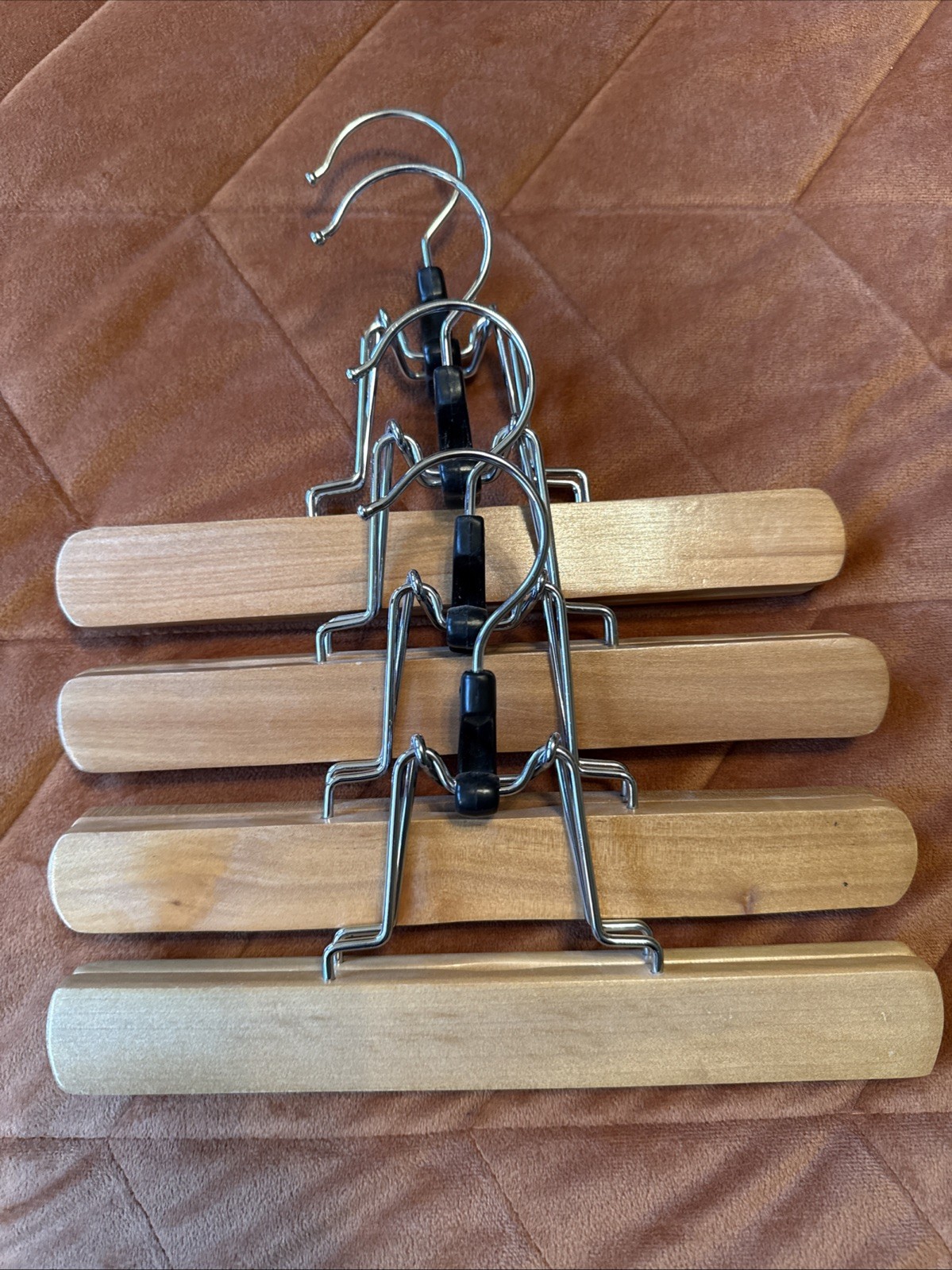 Set of 4 Wooden Clamp Hangers for Pants Skirt Trousers 9” long