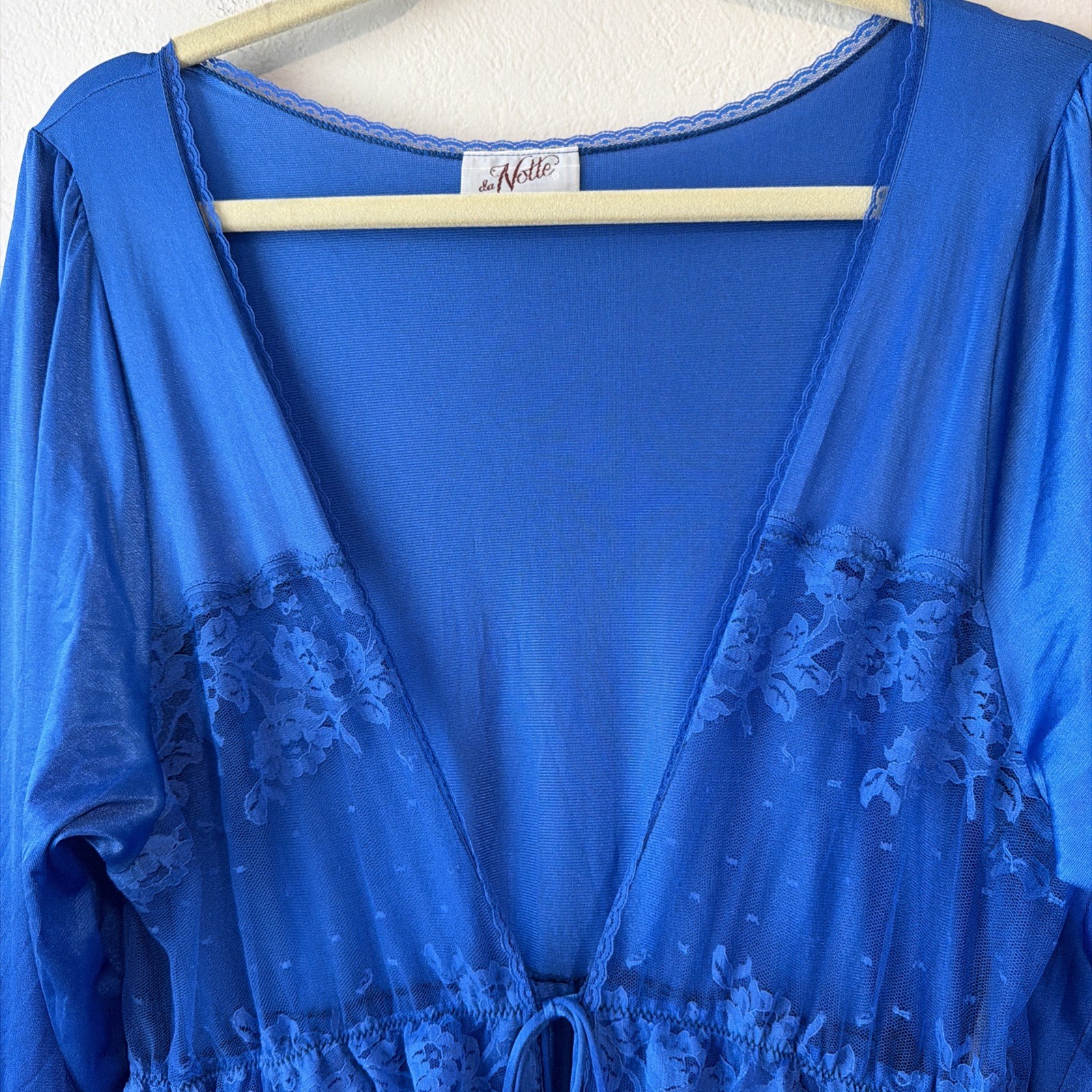 Vintage La Notte Robe Royal Blue Nylon Women’s Large lace romantic 1970s dainty