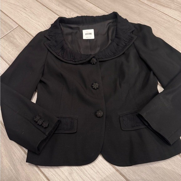 Moschino Cheap and Chic Black Ruffle Collar Blazer Jacket Made in Italy
