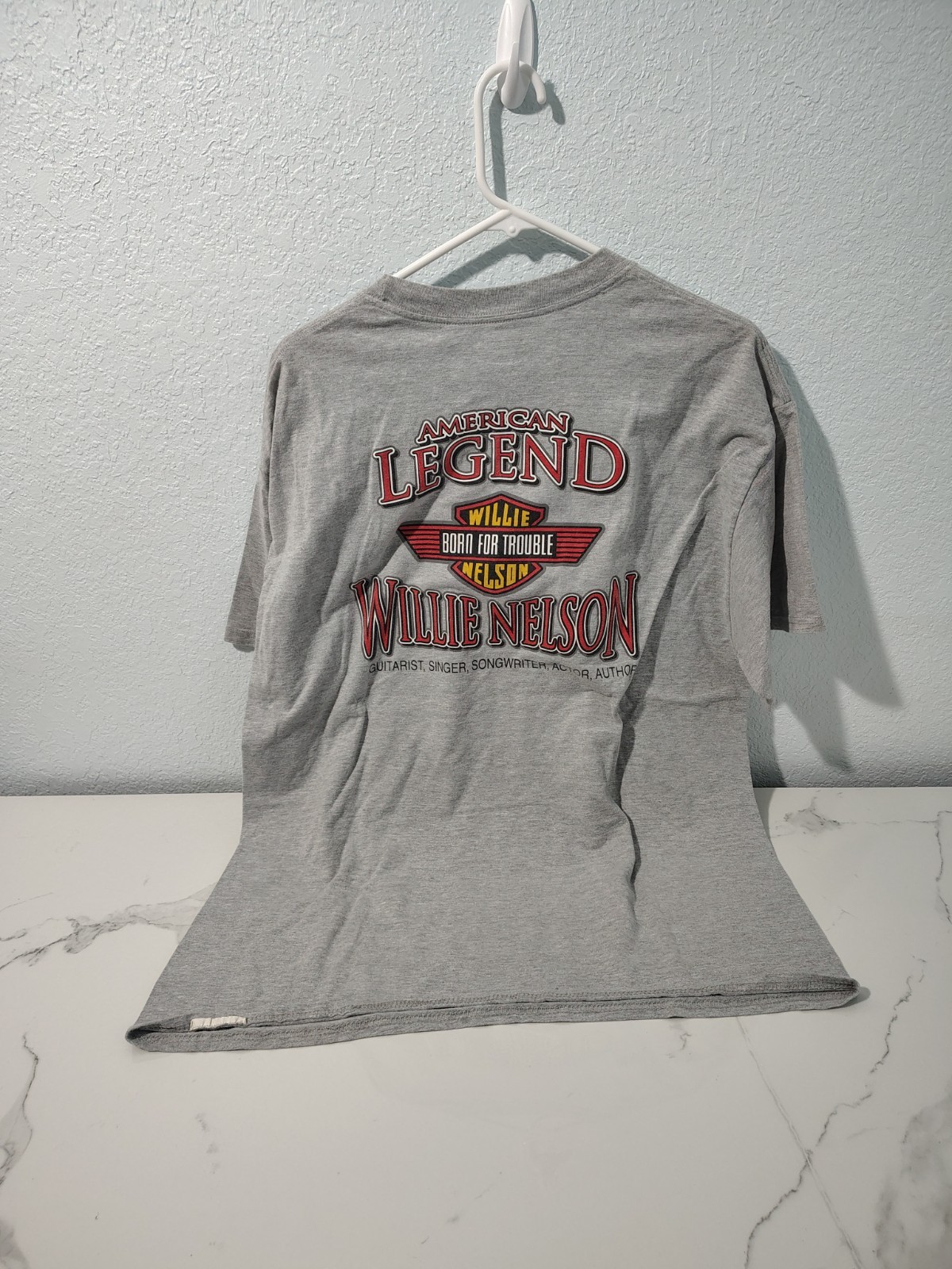 y2k Willie Nelson patriotic Tshirt Old Whiskey River An American XLarge: B114