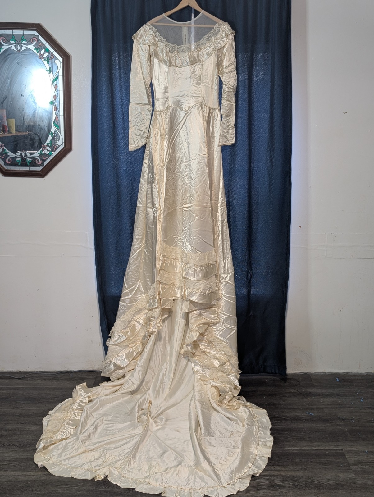 vintage 1940s liquid satin wedding gown.  Old Hollywood (XS)