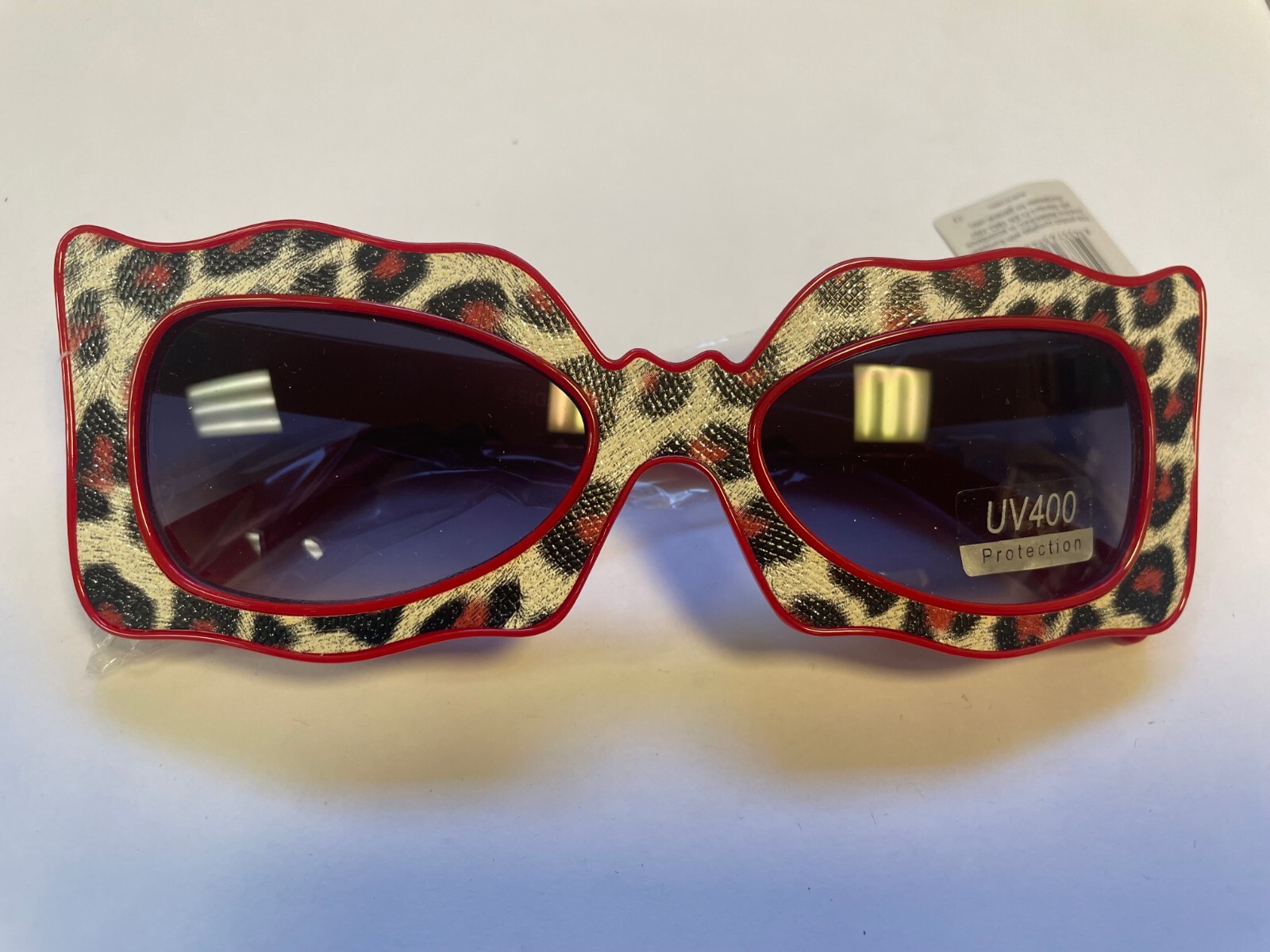 100% UV400 New Womens Retro Rectangle Leather Detail Sunglasses W8622