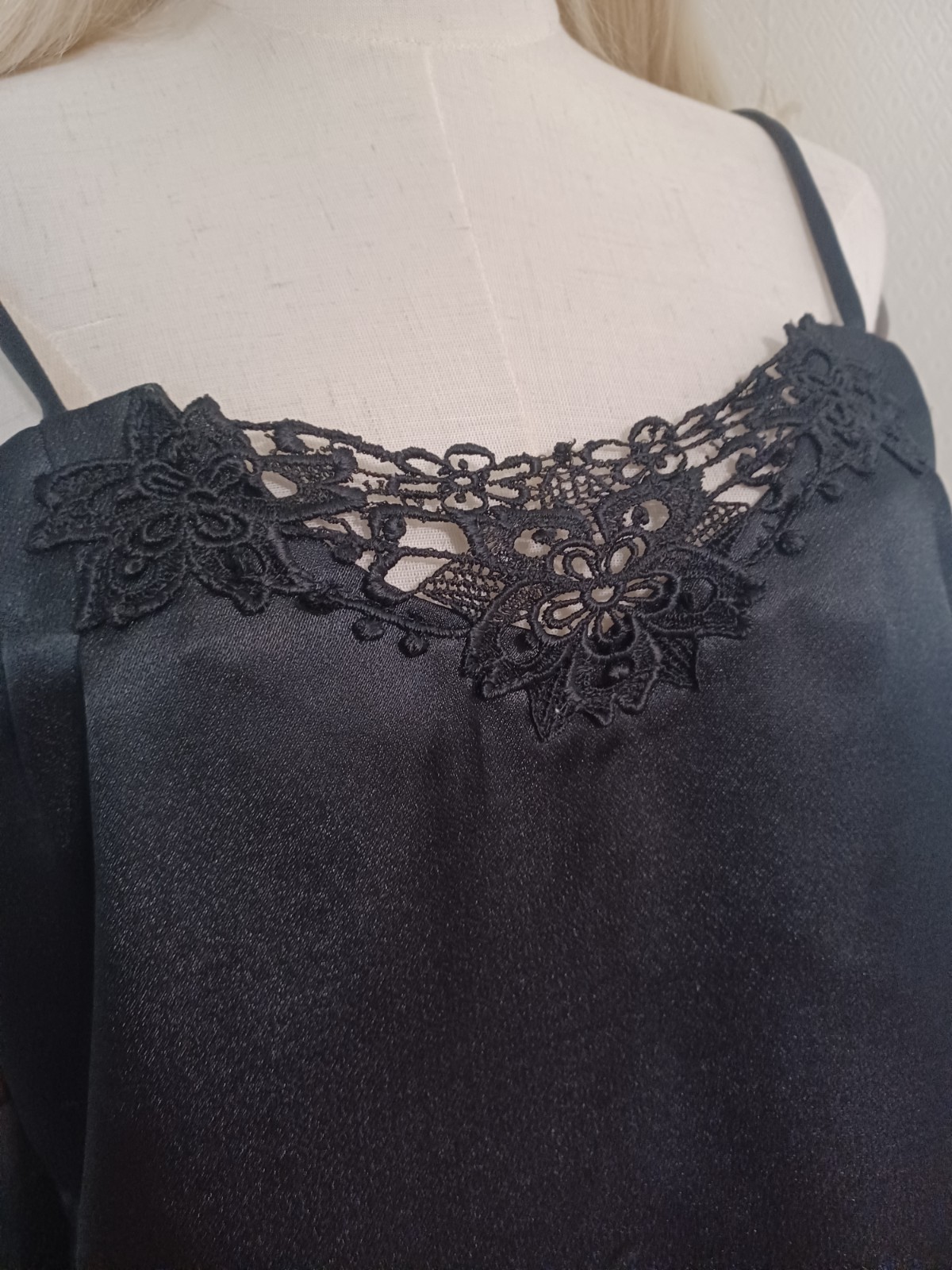 Vintage 1980s/90s Larissa Jeffrey Black Satiny Lingerie Whimsigoth Coquette Top