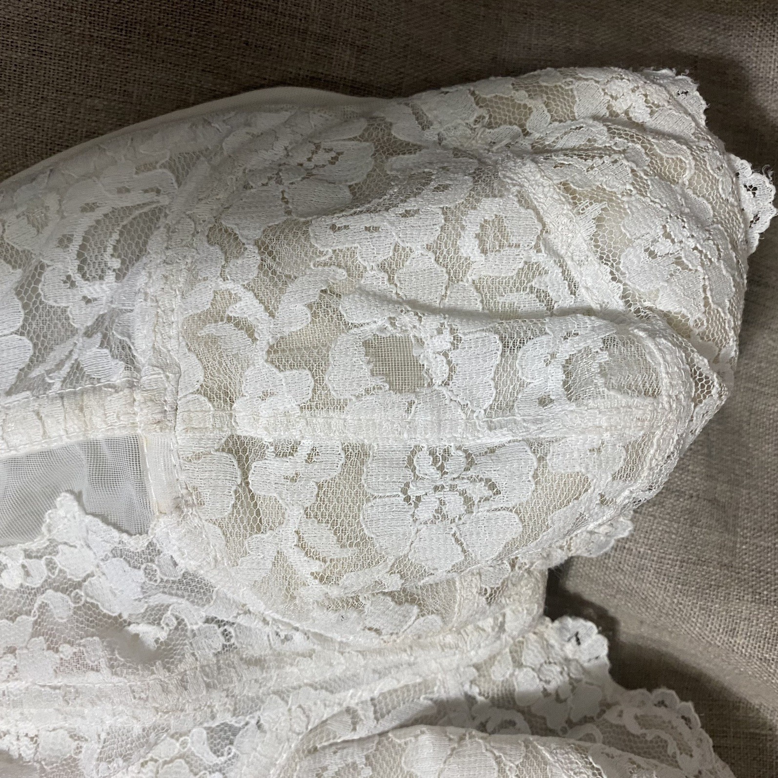 Marry Widow Vintage 50-60’s white strapless corset 33b
