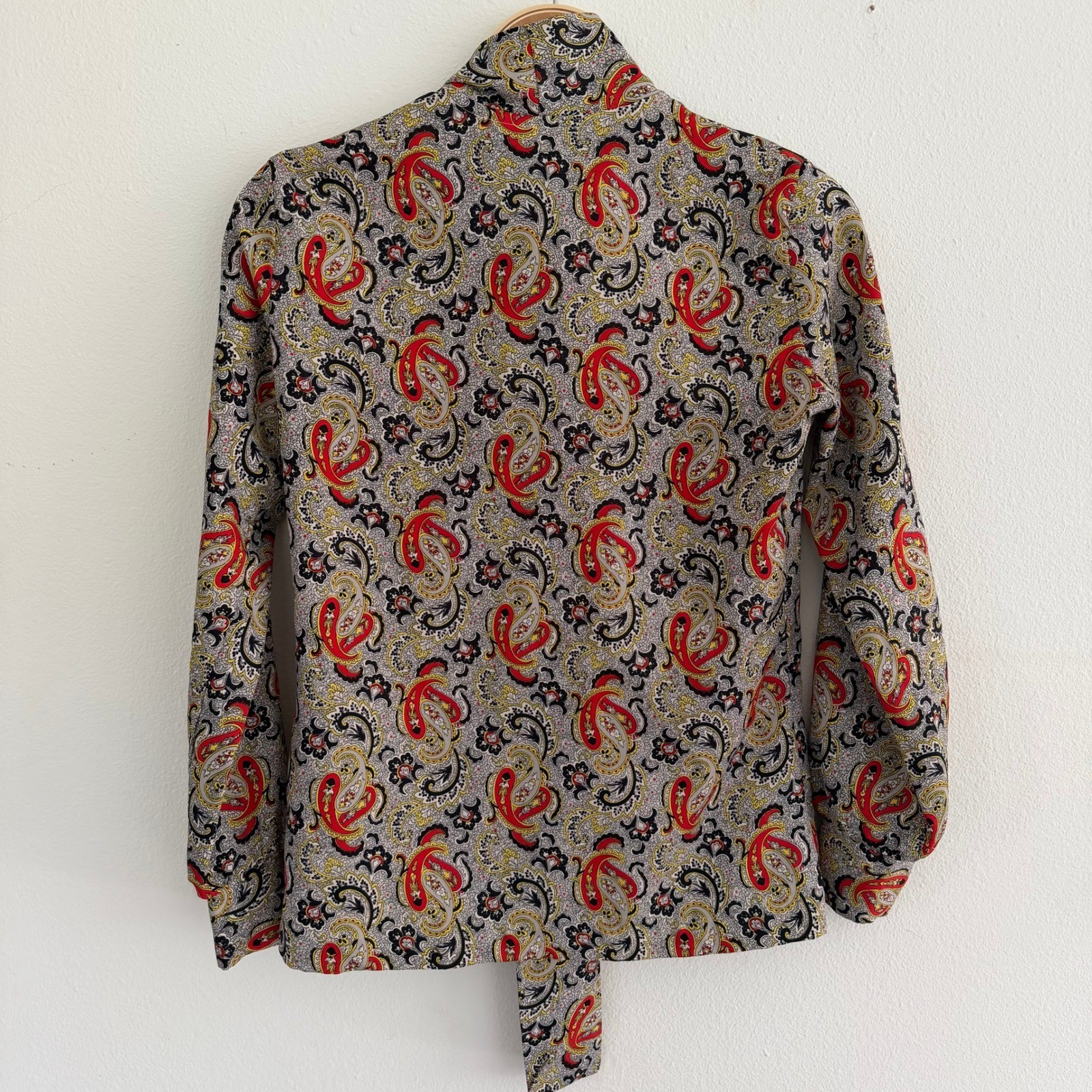 Vintage 70s ILGWU Paisley Tie Neck Pussy Bow Blouse Red Black Yellow Long Sleeve