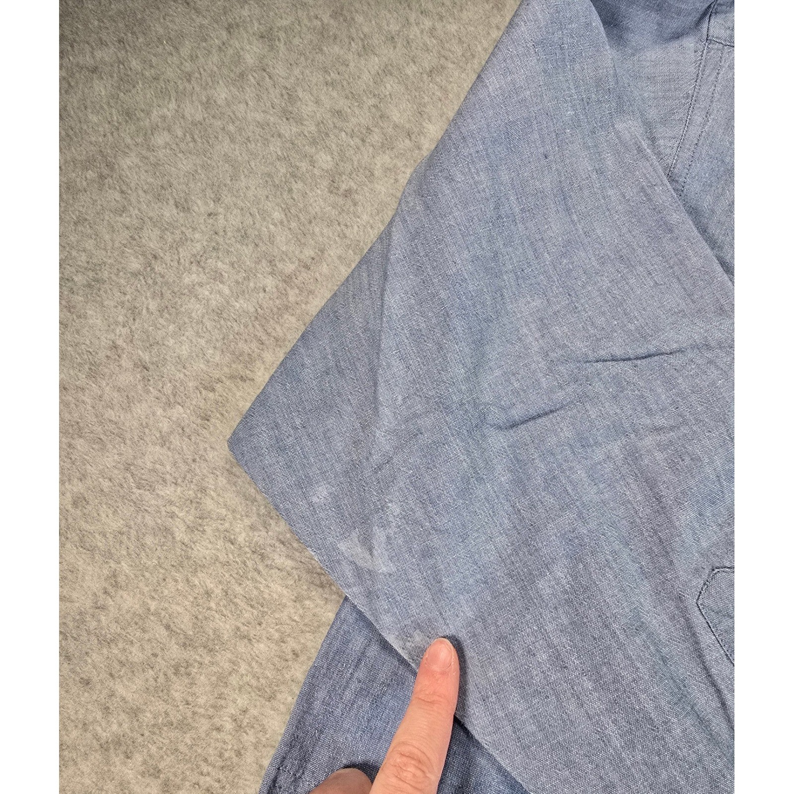 Vintage 90s American Eagle Outfitters For Her Blue Cotton Chambray Button Down L