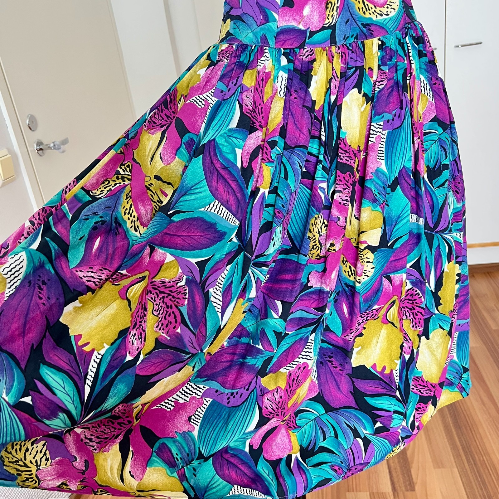 1980s West German Tropical Print Halter Neck Midi Dress Rockabilly 80s Does 50s