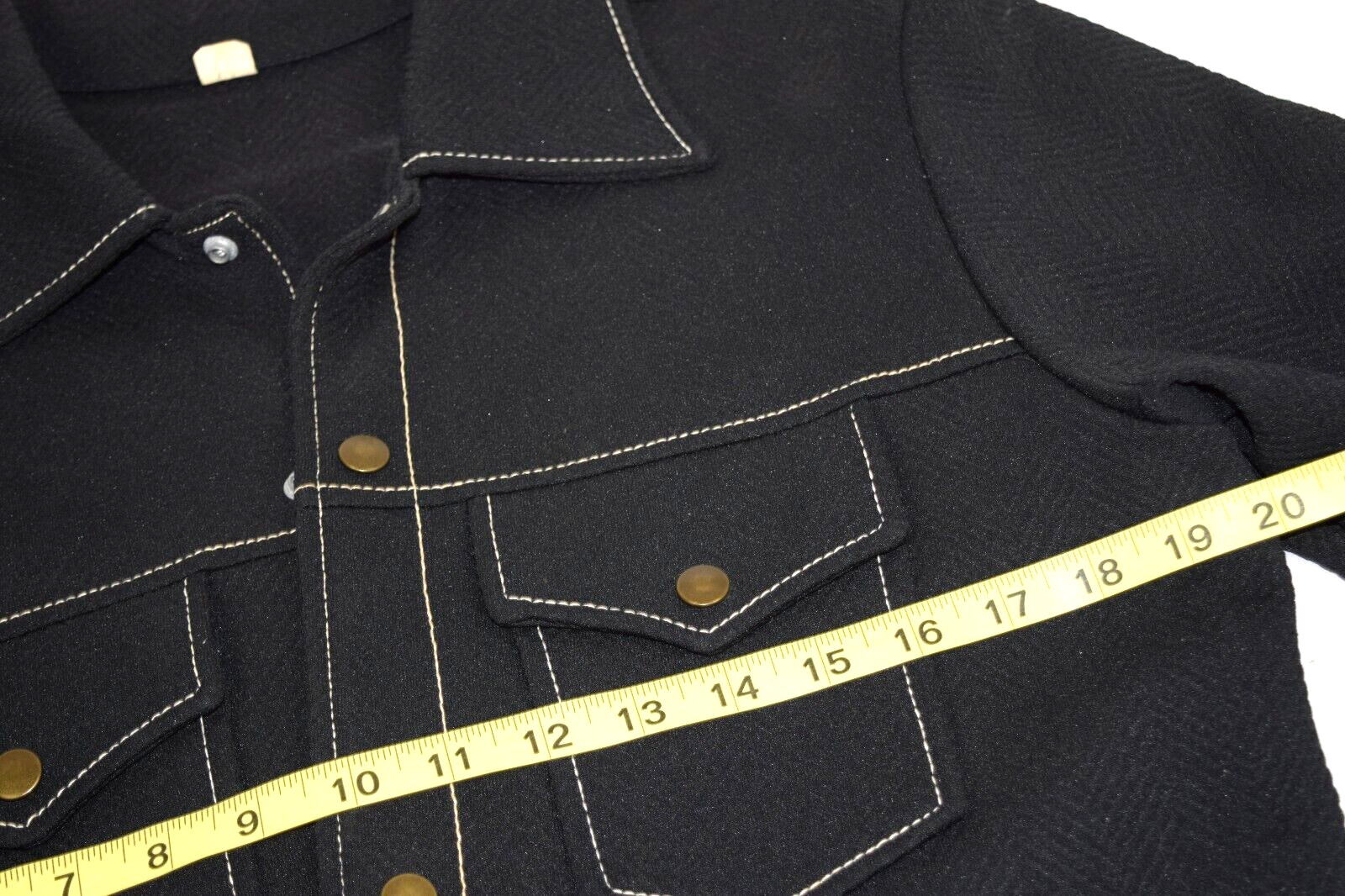 VTG Shirt Jacket Size S/M 60s 70s Embroidered Cartoonish Dragon Poly Knit Grunge