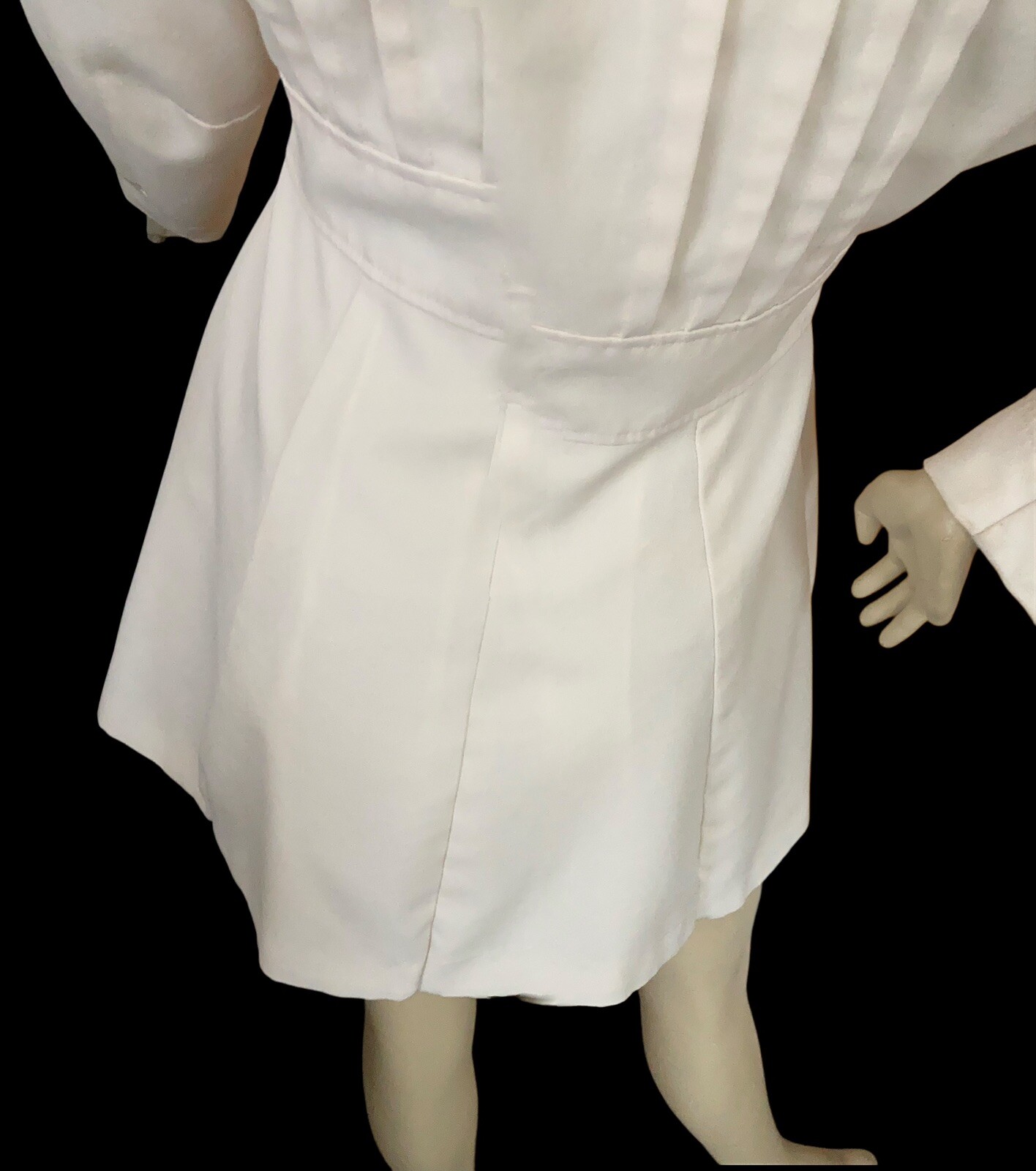 Vintage 1960s – 70’s White Mini Button Up Coat/Jacket with Tie Belt Size S