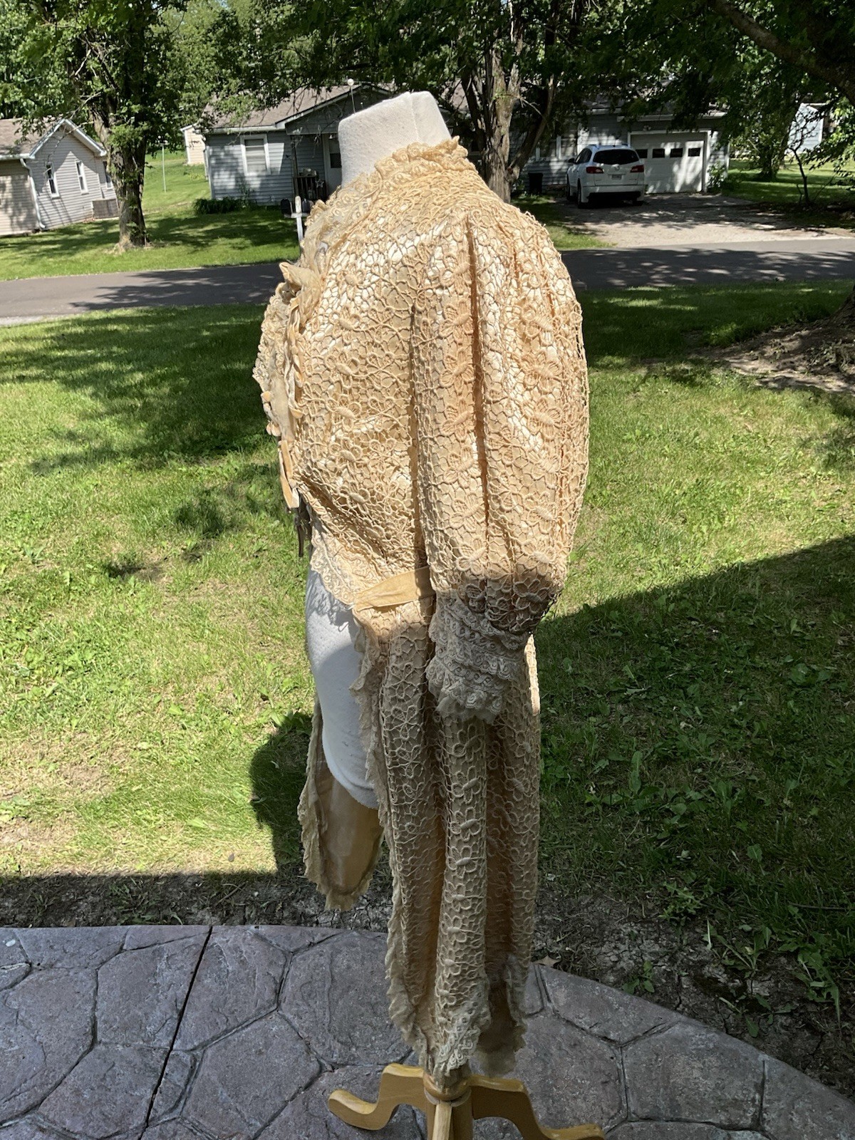 RARE 1920s MOST ORNATE LADIES GARDEN OPERA EDWARDIAN LACE SILK COAT AMAZING