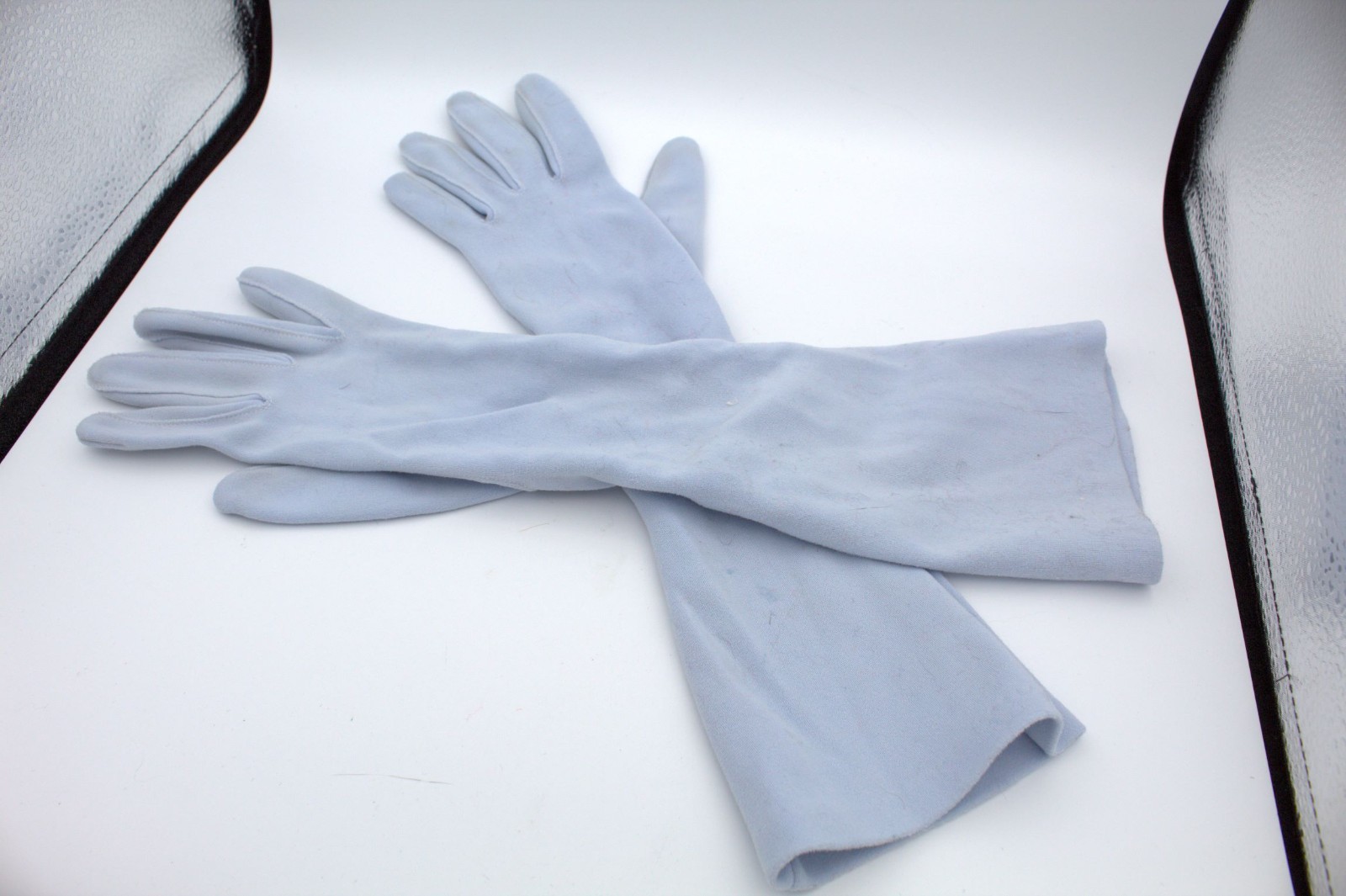 Vtg 70s Lt Blue Gloves Forearm Length; Sz 7 Made in United States