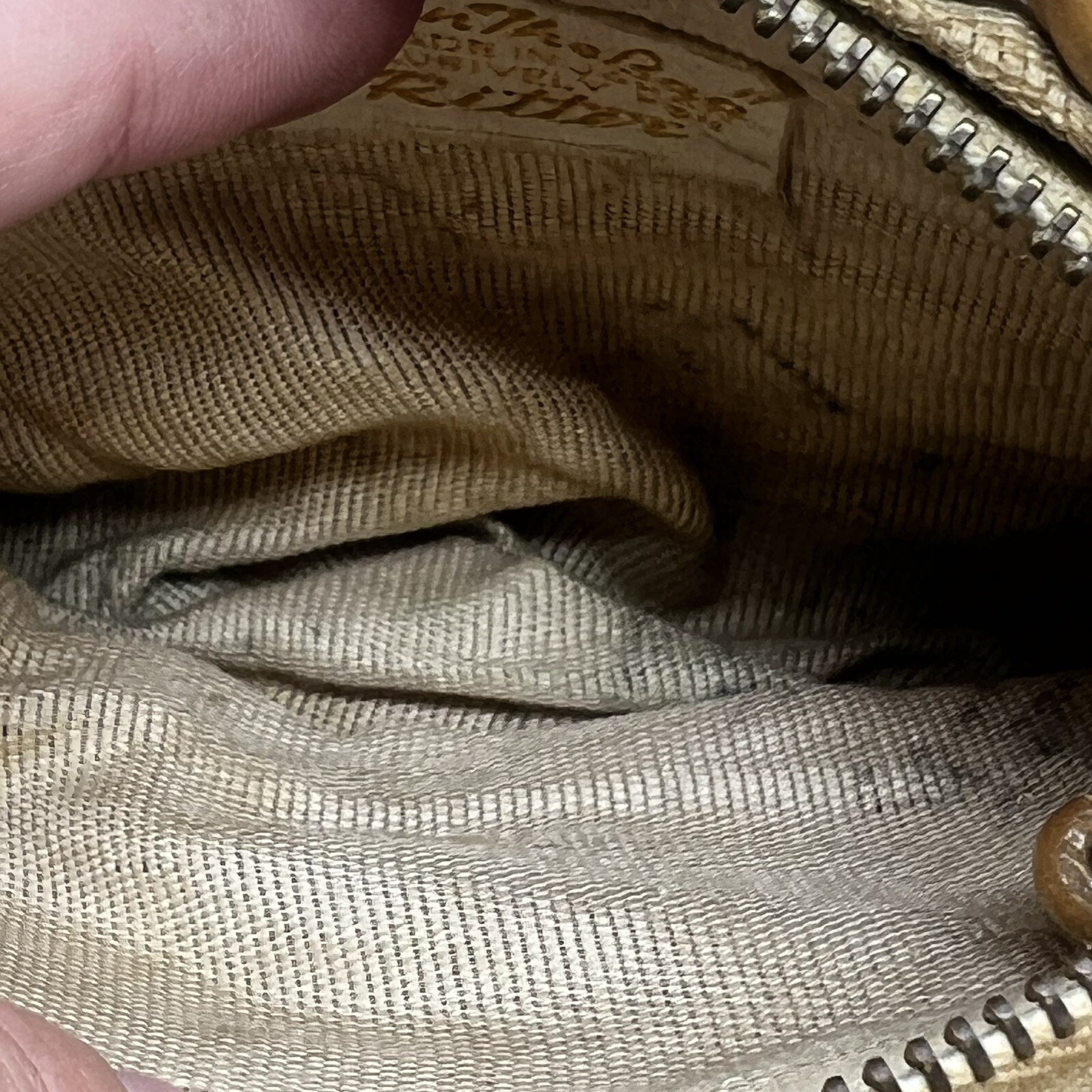 It’s In The Bag Vintage Ritter Wooden Beads Beaded Handbag Purse With Chain