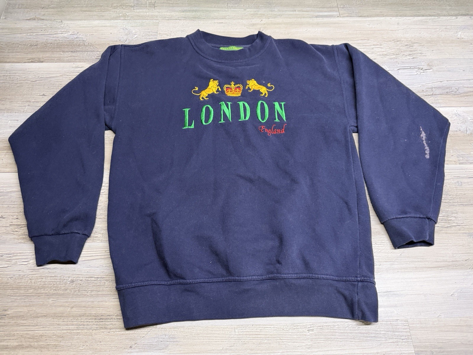 Vintage 90s London England Embroidered Crewneck Sweatshirt Navy Souvenir Men M
