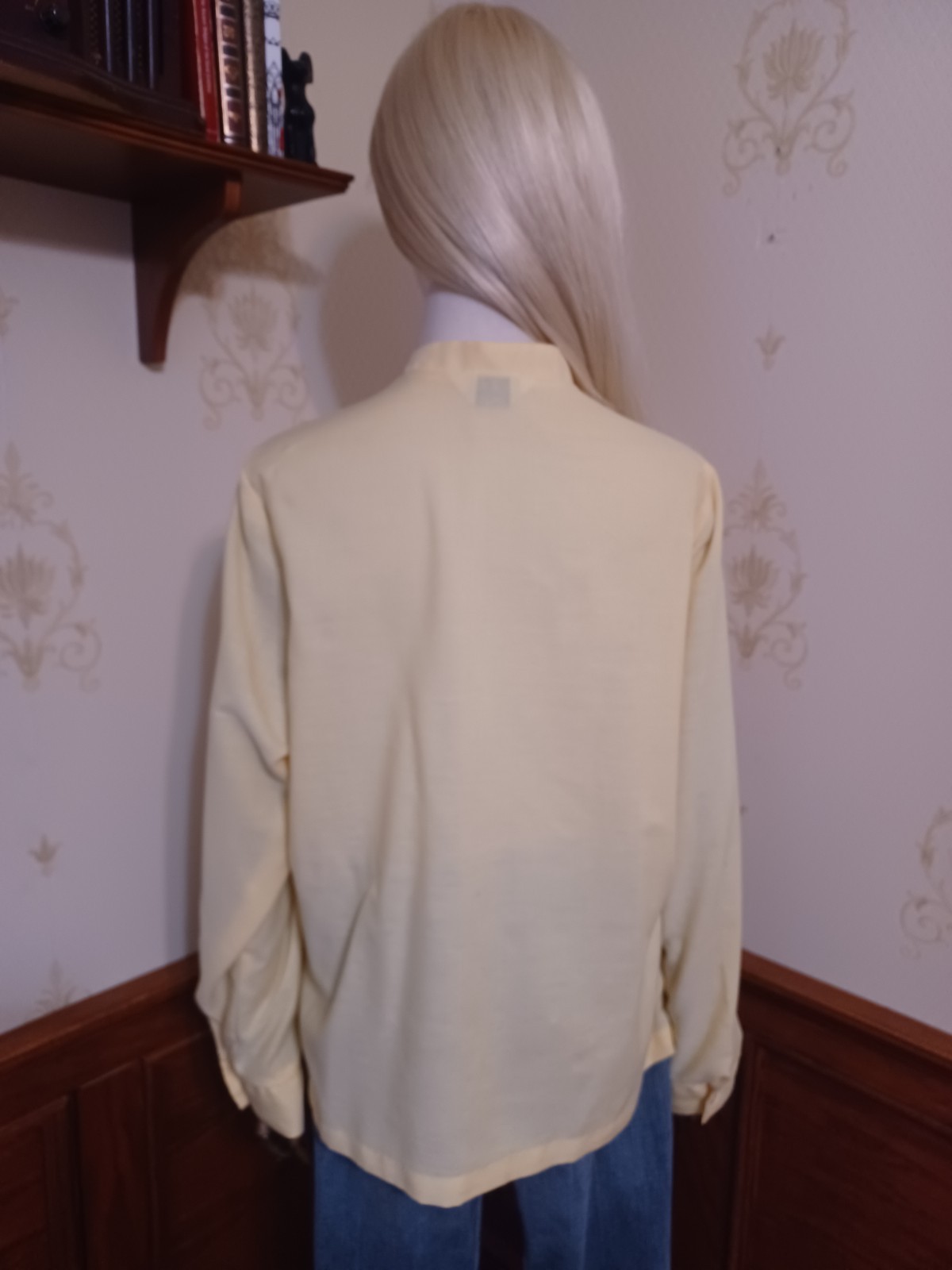 Vintage 1960s/70s Butter Yellow Cotton Blend Mandarin Collar Cottagecore Top