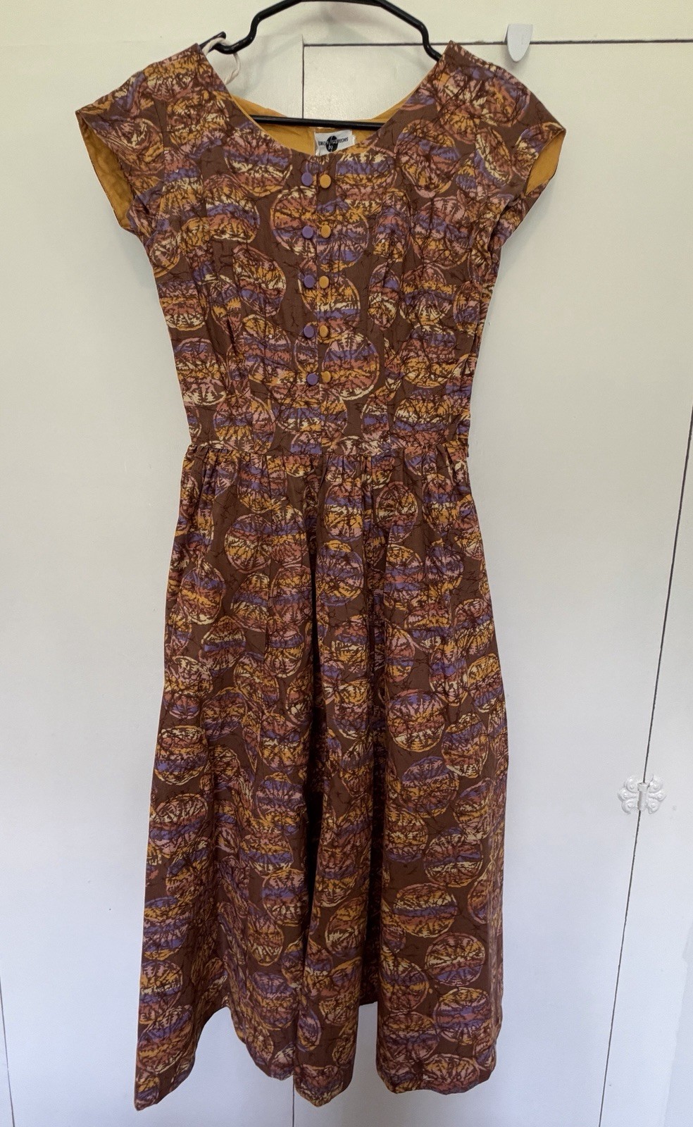 Vtg 1950s Junior Fashions by Carole King Batik Print Day Dress Sz S