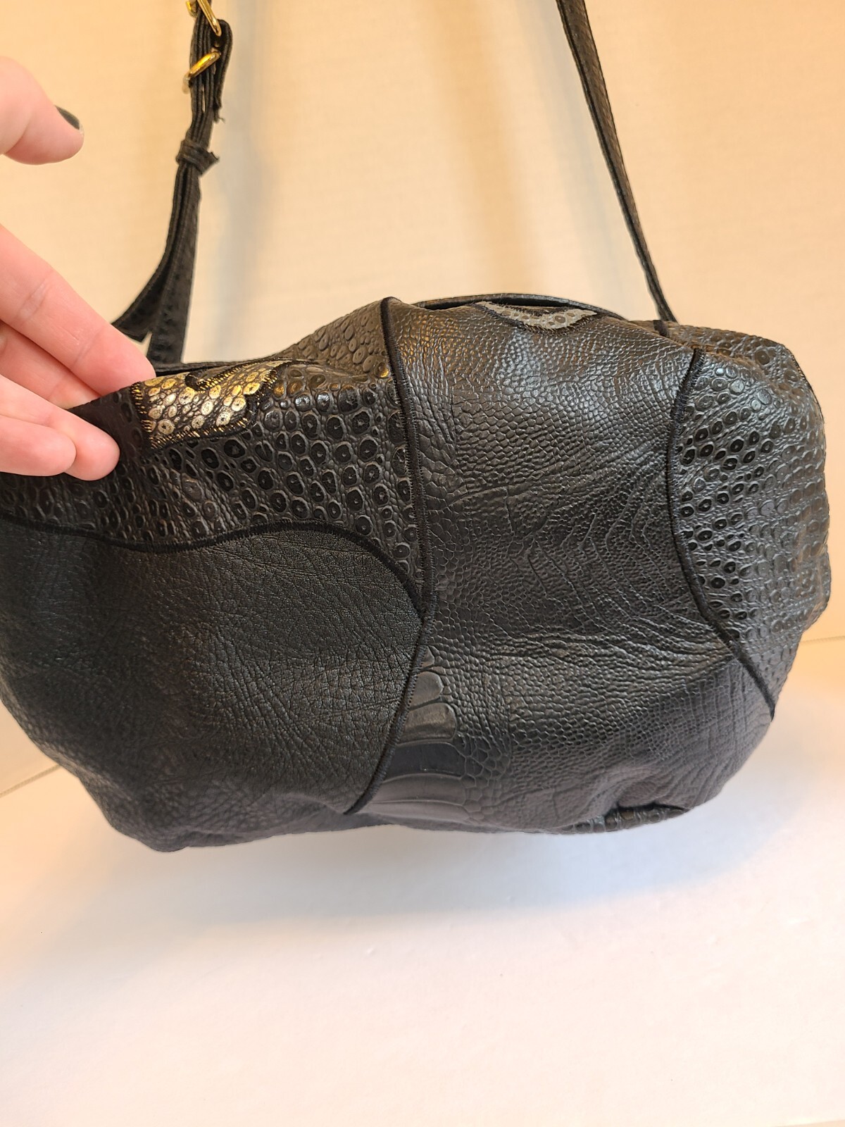 Rare Vntg Black NAS Purse Shoulder Bag Vegan Pre-Owned Korea 1980s