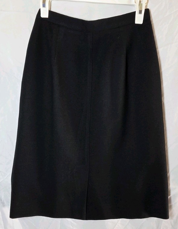 Vintage 100% Pure Wool Christian Dior Black Midi Skirt with Subtle Pleats