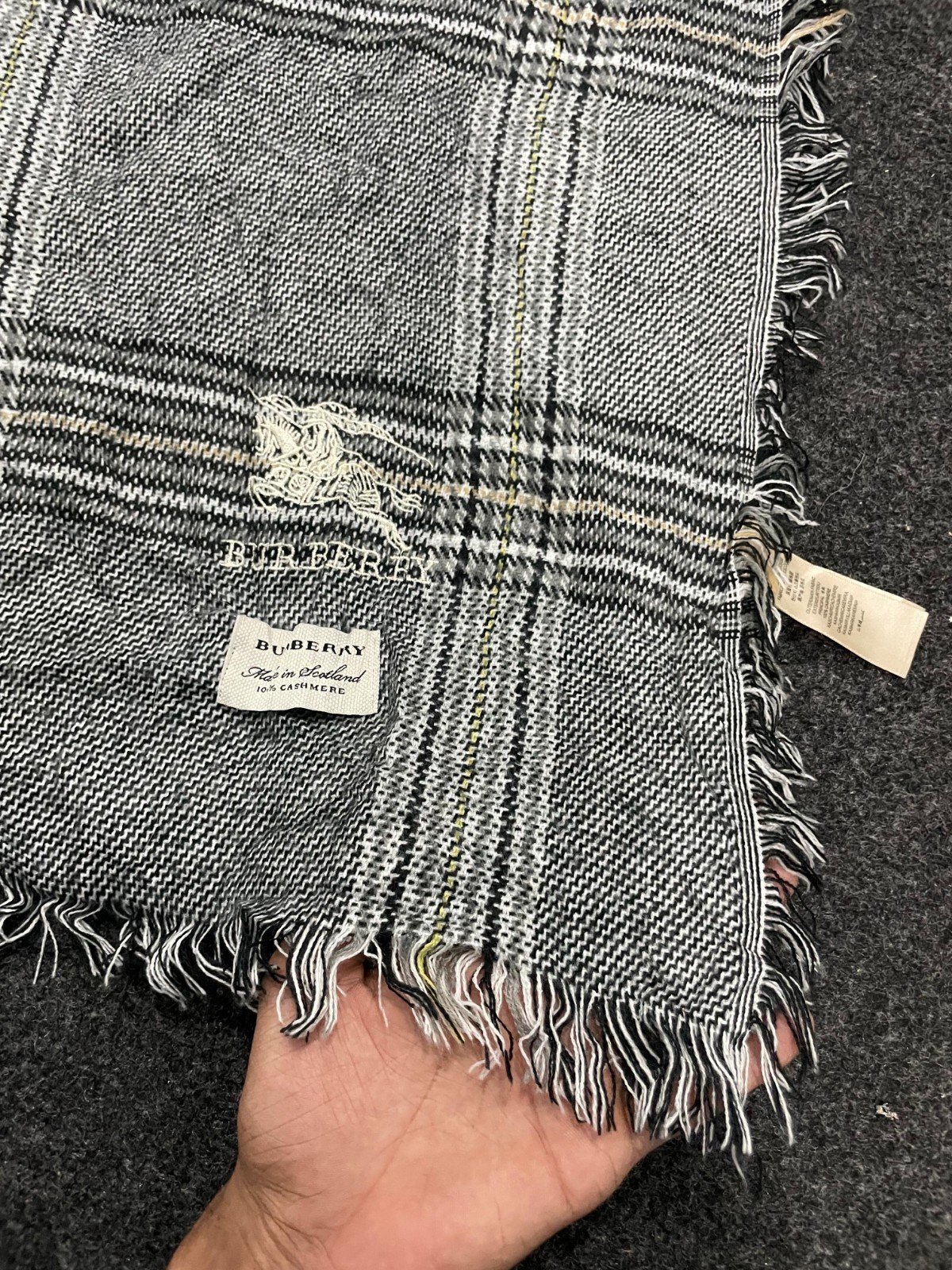 Burberry London Scarf Classic Check Shawl Wrap Vintage Plaid Made In Scotland