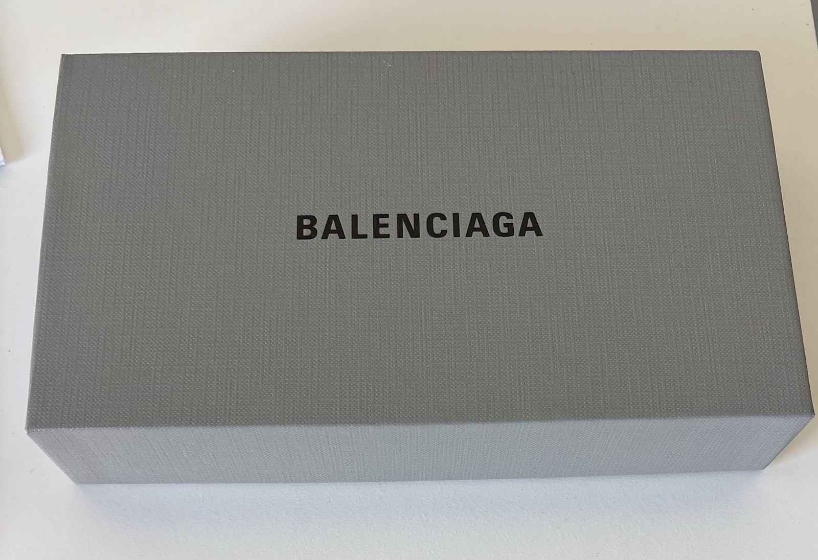 BALENCIAGA WALLET BB MONOGRAM , AUTHENTIC, COATED CANVAS LIGHT BROWN