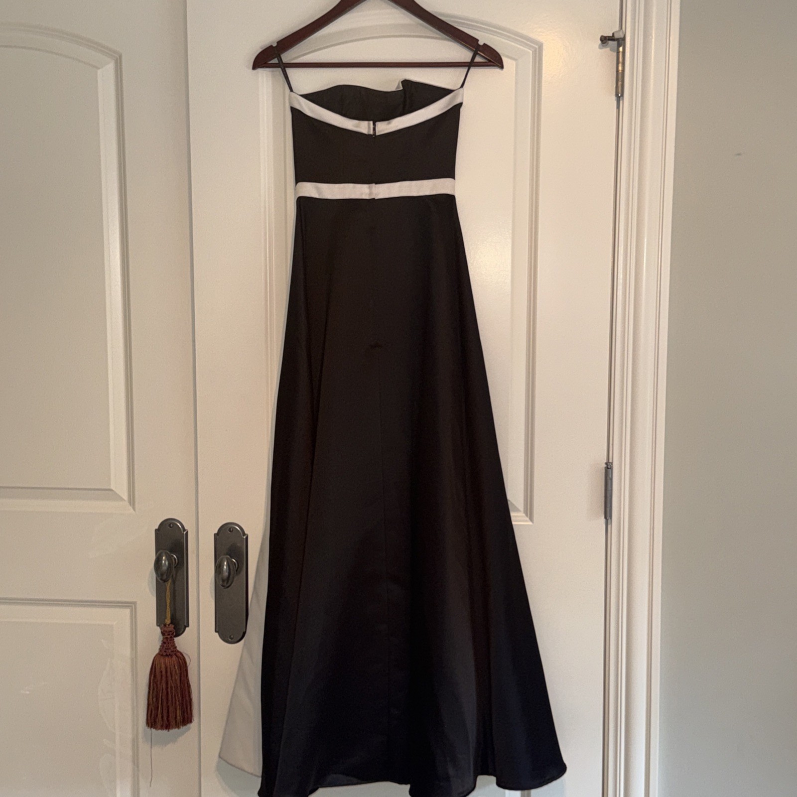 Gunne Sax Jessica McClintock Black White Satin Strapless Formal Dress 1/2