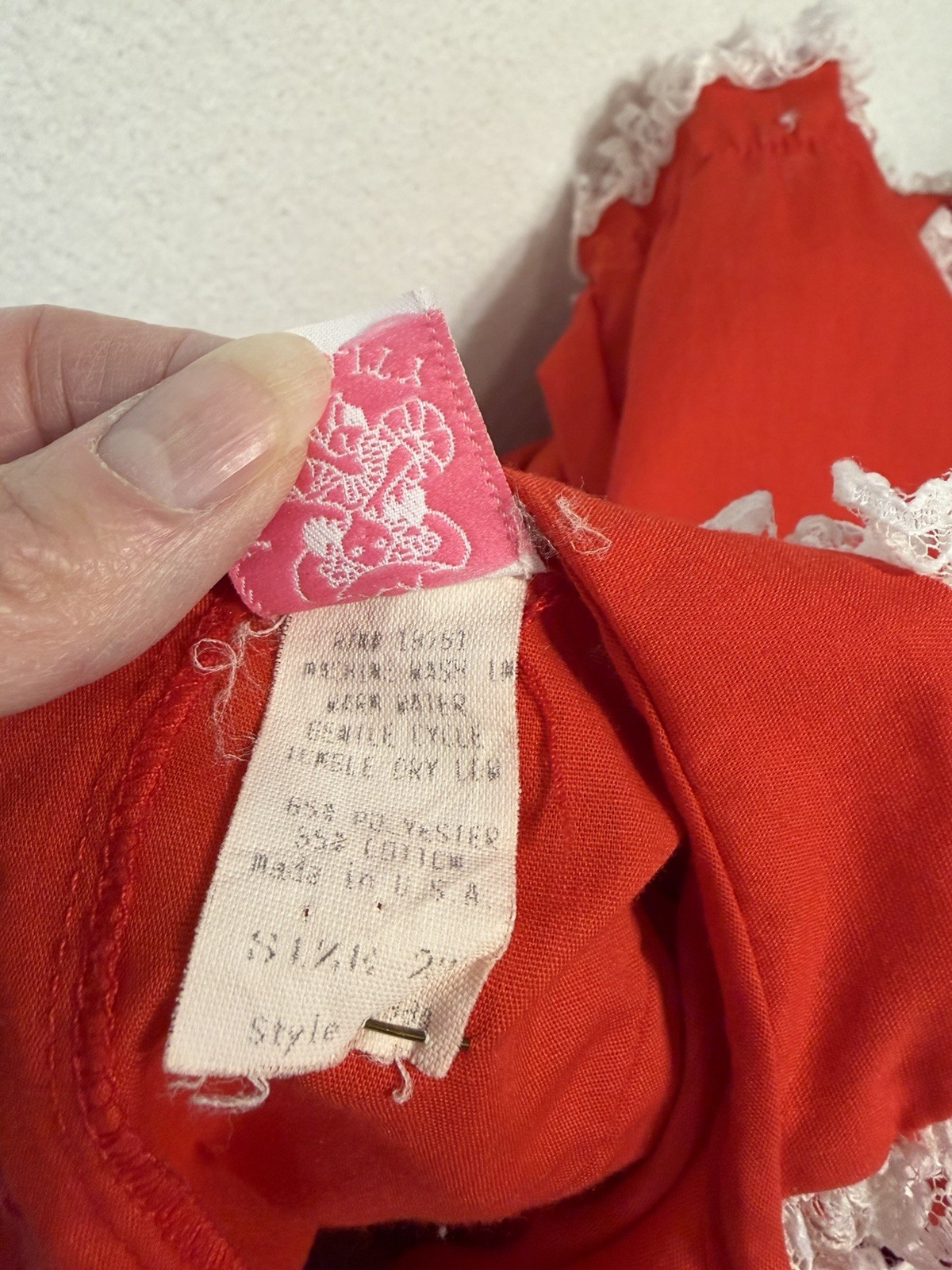 Vintage 1980Miss Quality Girls Red Party Dress White Lace Ruffle Pageant Size 2T