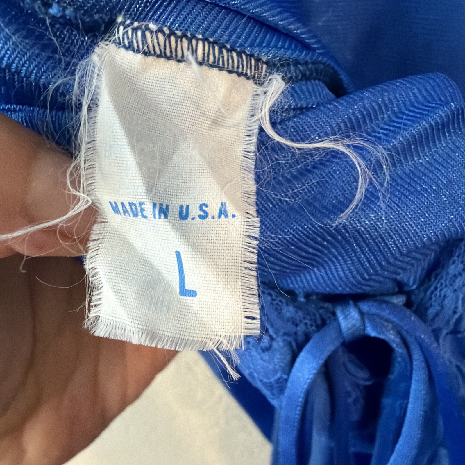 Vintage La Notte Robe Royal Blue Nylon Women’s Large lace romantic 1970s dainty
