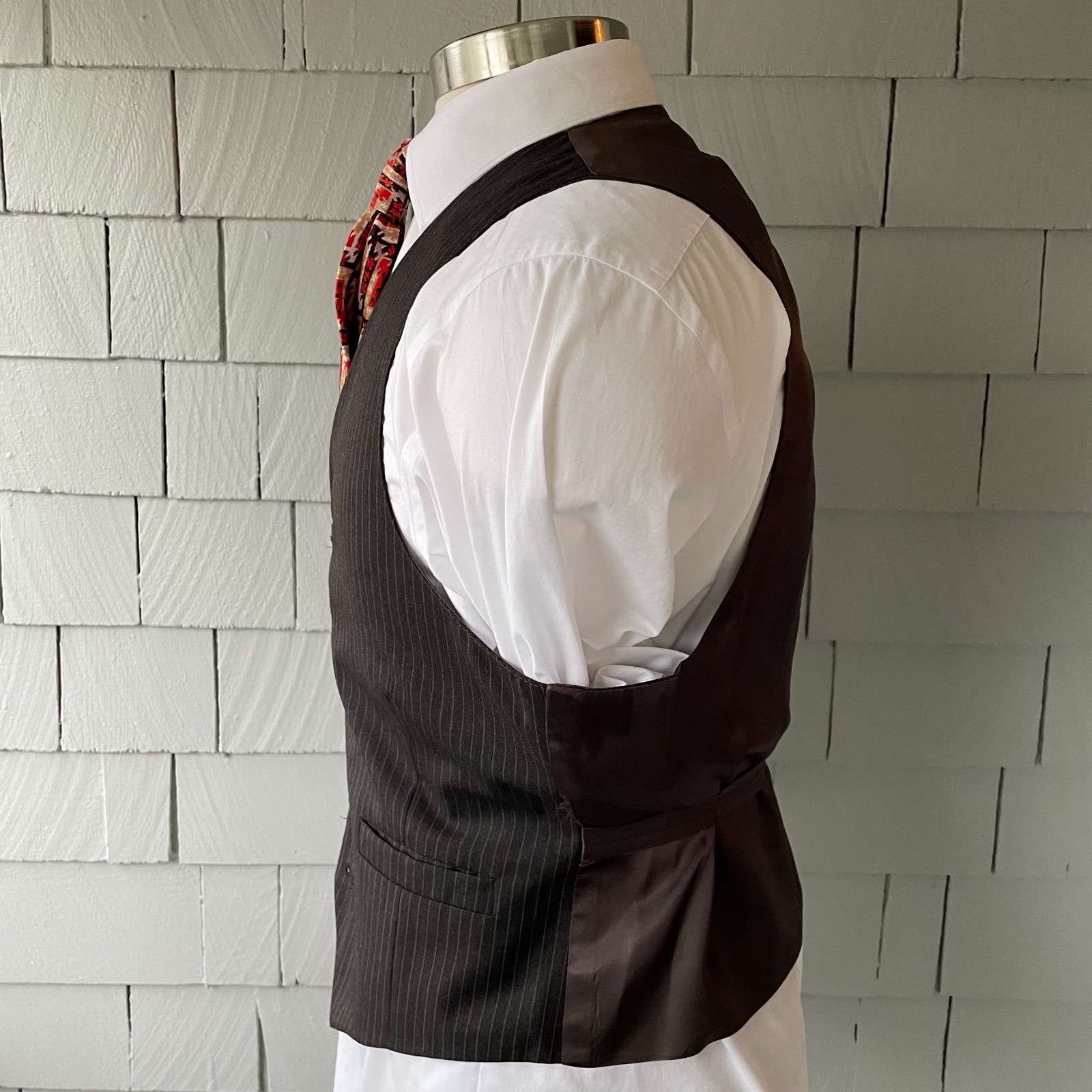 70s Vintage Dark Brown Pinstripe Poly Blend Satin Lined Mens Vest Chest 40