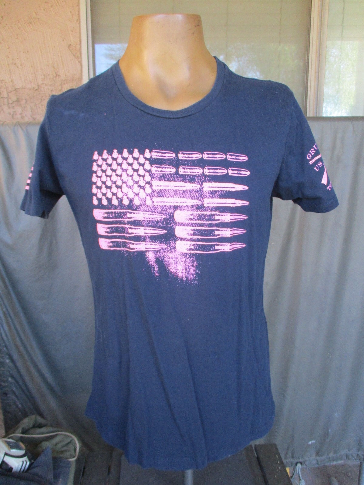 GRUNT STYLE, Bullets & Grenades American Flag, Women’s XXL T Shirt