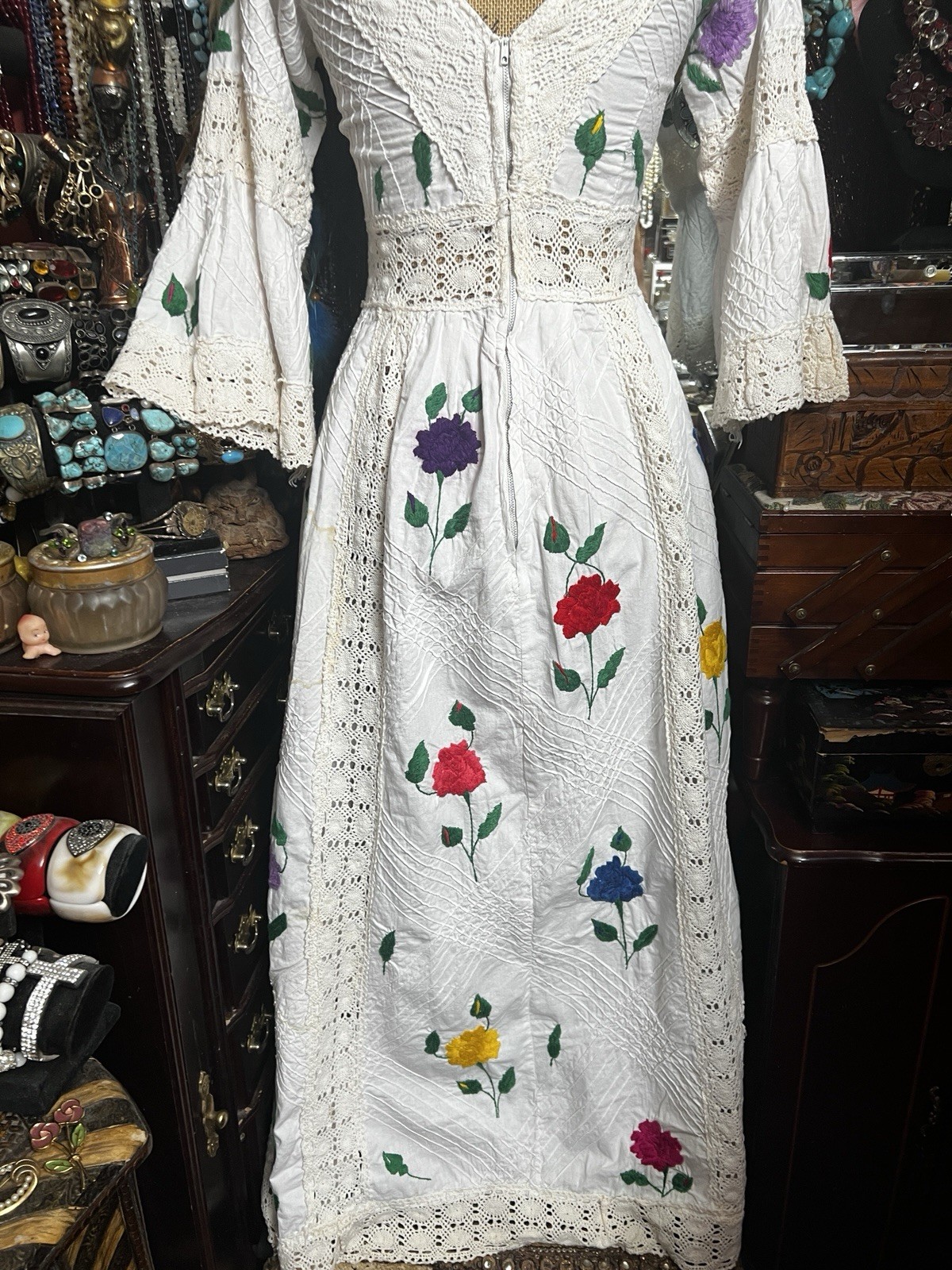Stunning Oaxaca Mexican Pentuck White Multi Color Embroidery Crochet Dress XS/S