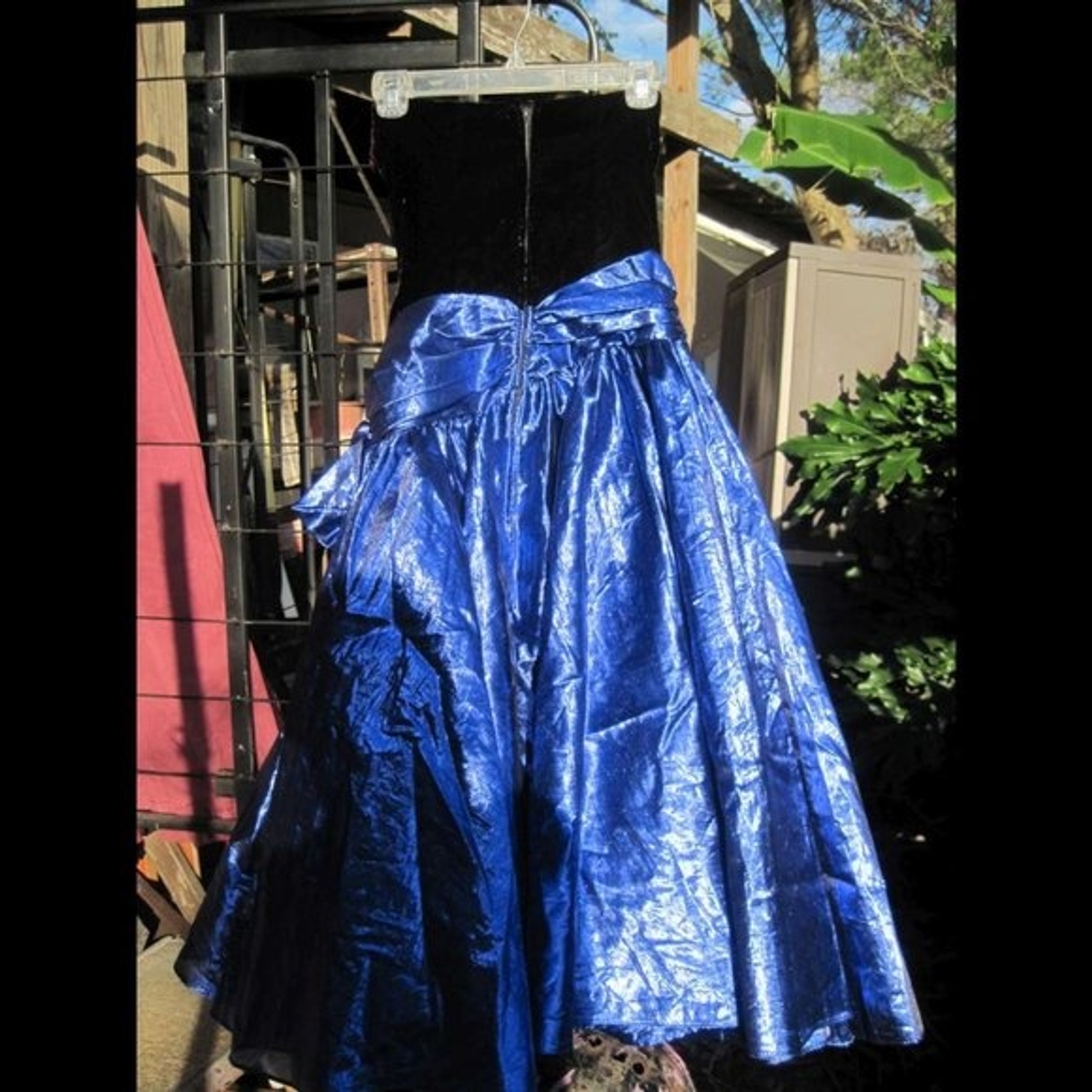 Zum Zum Shiny Metallic Blue Skirt Dark Velvet Strapless Mesh Tulle Underskirt